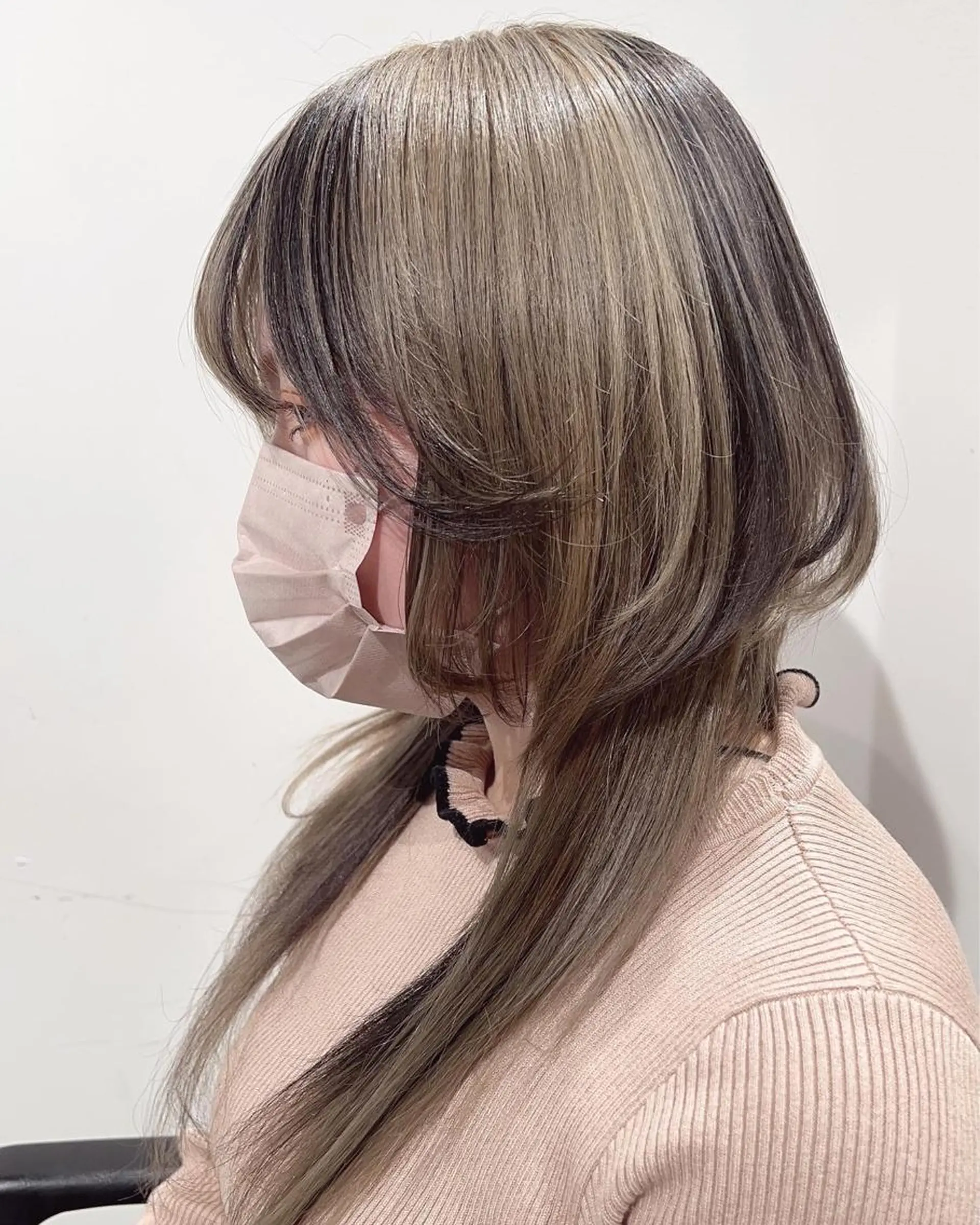 ロング カラー ブリーチ カット ヘアカラー トリートメント スキバサミを使わない カット🌼唯🌼のヘアスタイル