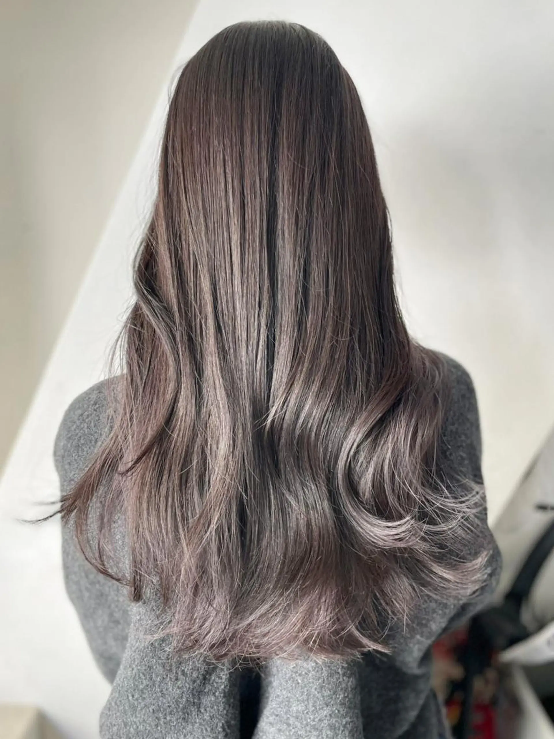 セミロング カラー パーマ ヘアアレンジ ラベンダーカラー カット ITbyALBUM 松戸のヘアスタイル