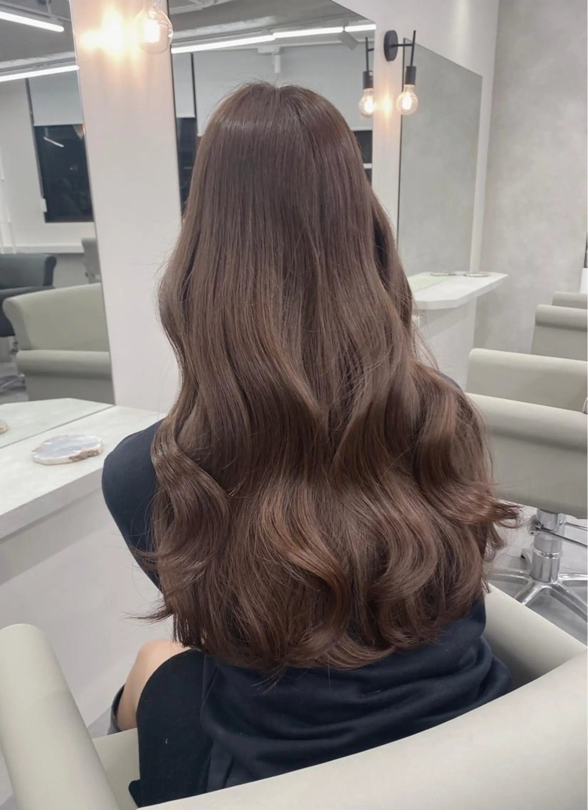 ロング レイヤーカット レイヤー・ブリーチ kiyotoshiのヘアスタイル