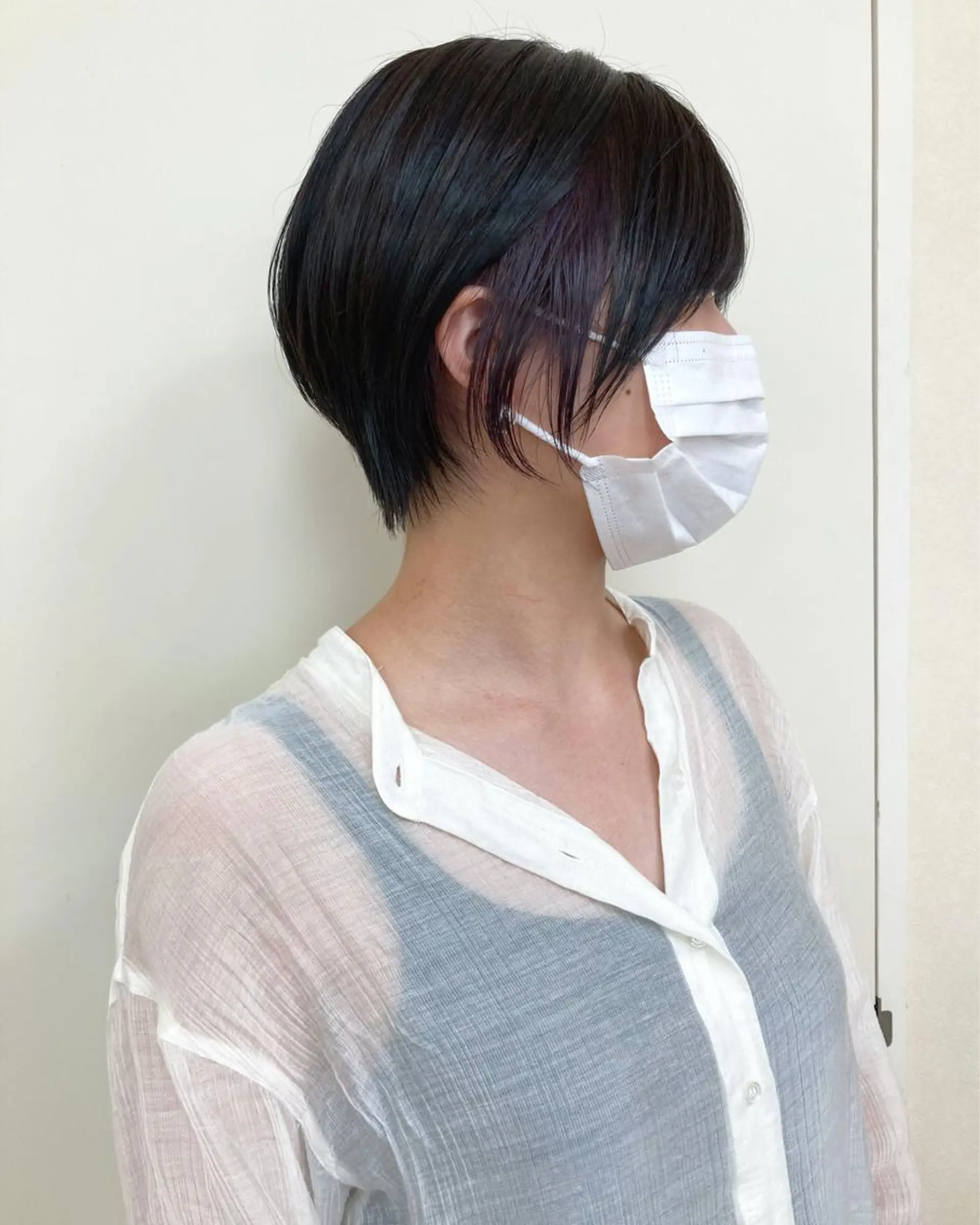 ショート カラー 切りっぱなしボブ ショートボブ ハンサムショート 丸みショート ブリーチ カット ヘアカラー トリートメント 初めてのショート お任せください✂️のヘアスタイル