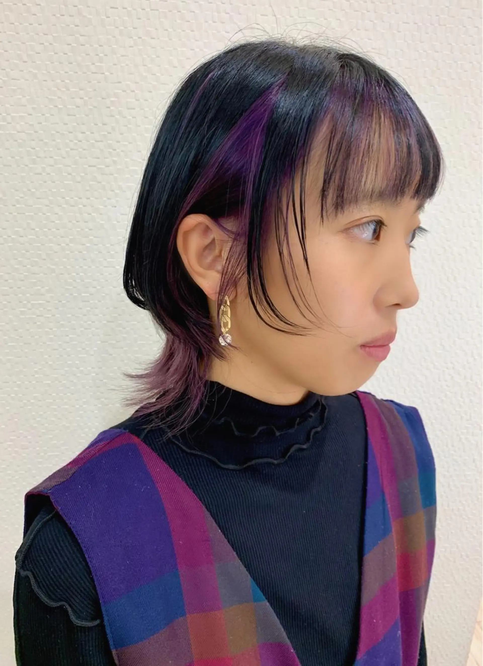 ミディアム パープルカラー ウルフカット カット ヘアカラー 今村公介 ブリーチ特化、派手髪のヘアスタイル