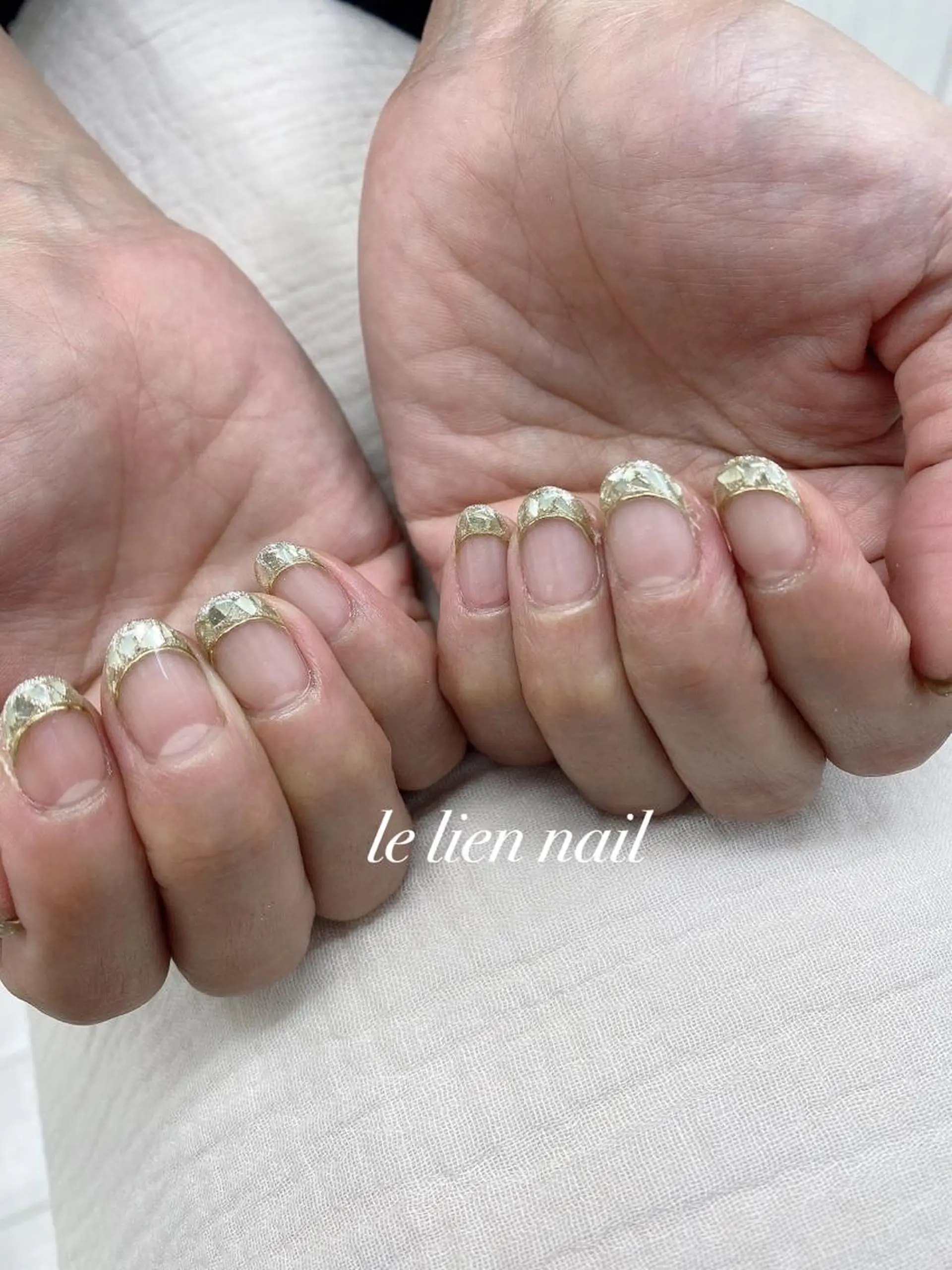 ネイル フレンチネイル ガラスフレンチ ゴールド le lien nailのネイルデザイン