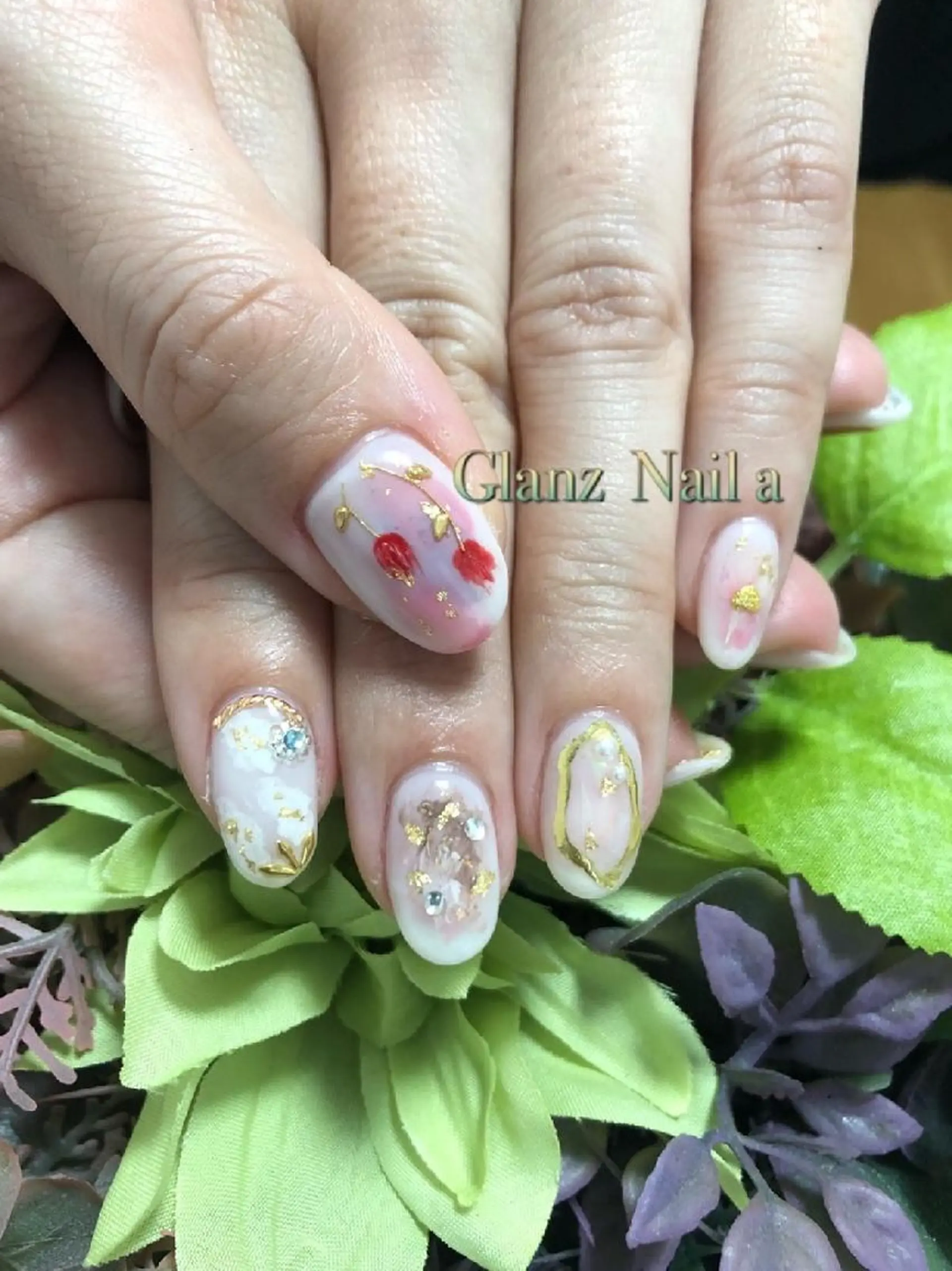 ネイル ニュアンスネイル Glanz  Nail aのネイルデザイン