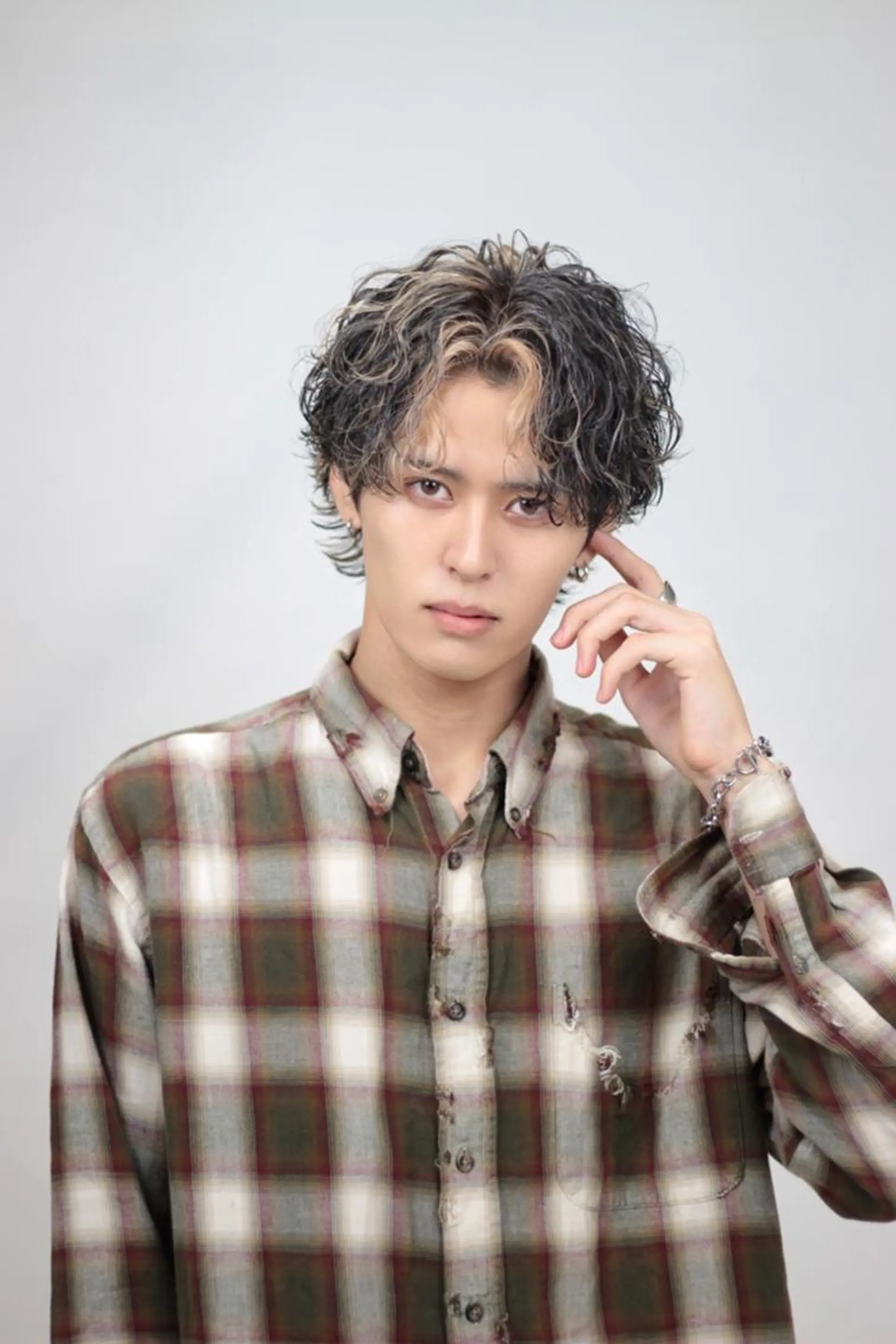 メンズ パーマ 🔥大人の色気パーマ メンズヘア特化🔥のヘアスタイル