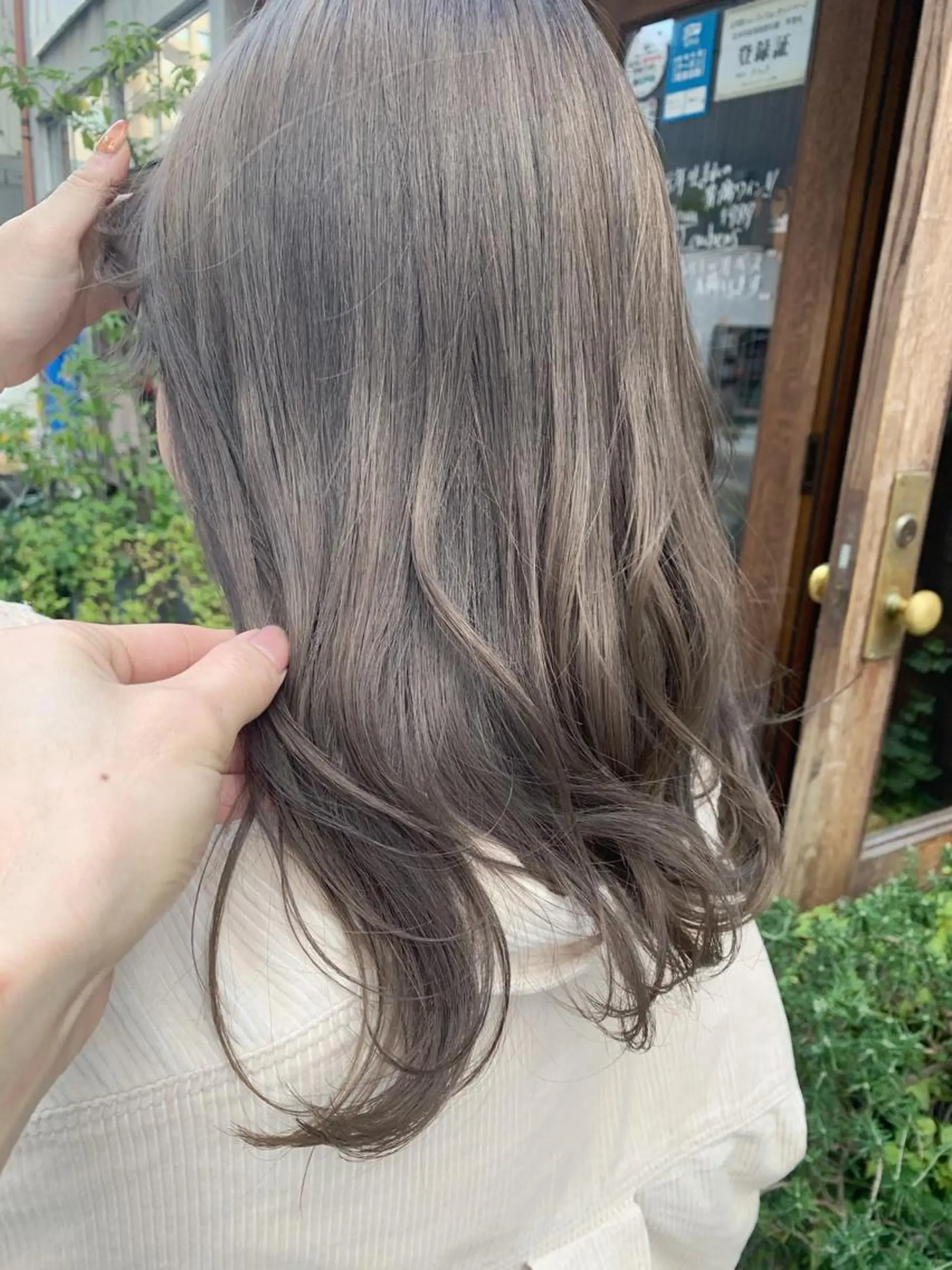 セミロング ボブ/レイヤー/ ショートcovo代表のヘアスタイル