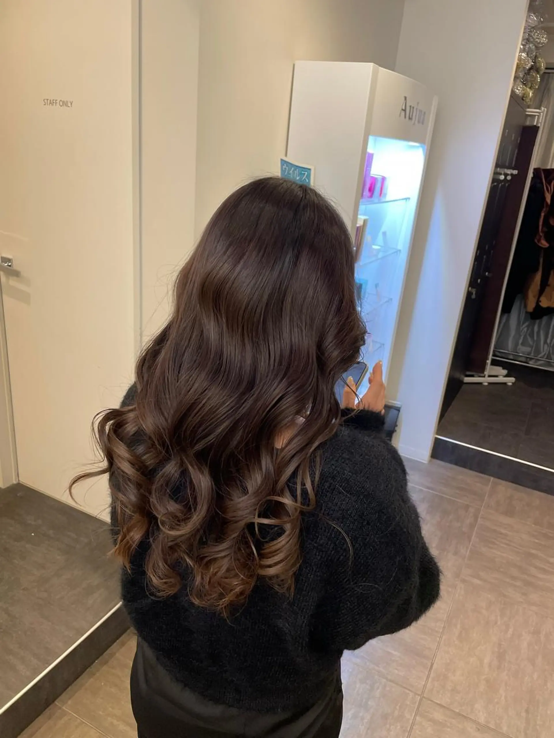 ロング ヘアカラー トリートメント 中村 友香🧸 ブリーチ/艶髪カラーのヘアスタイル