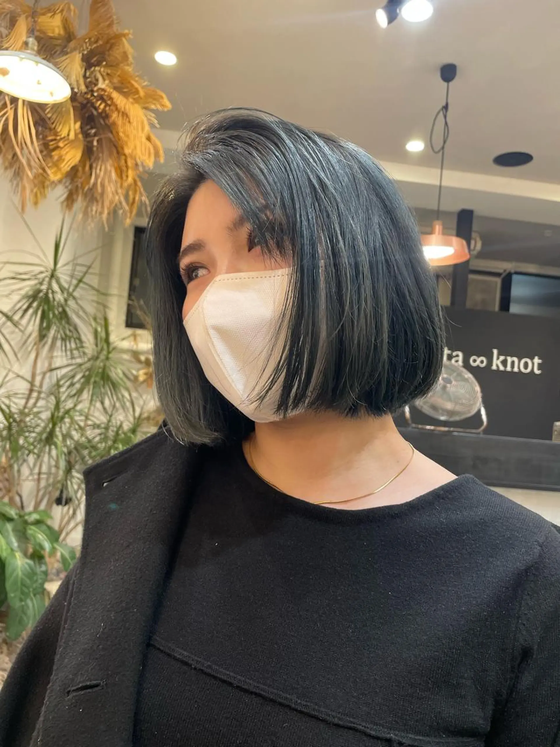 ショート カラー ブルーカラー グラデーションカラー カット ヘアカラー トリートメント 狩野 羅夢のヘアスタイル