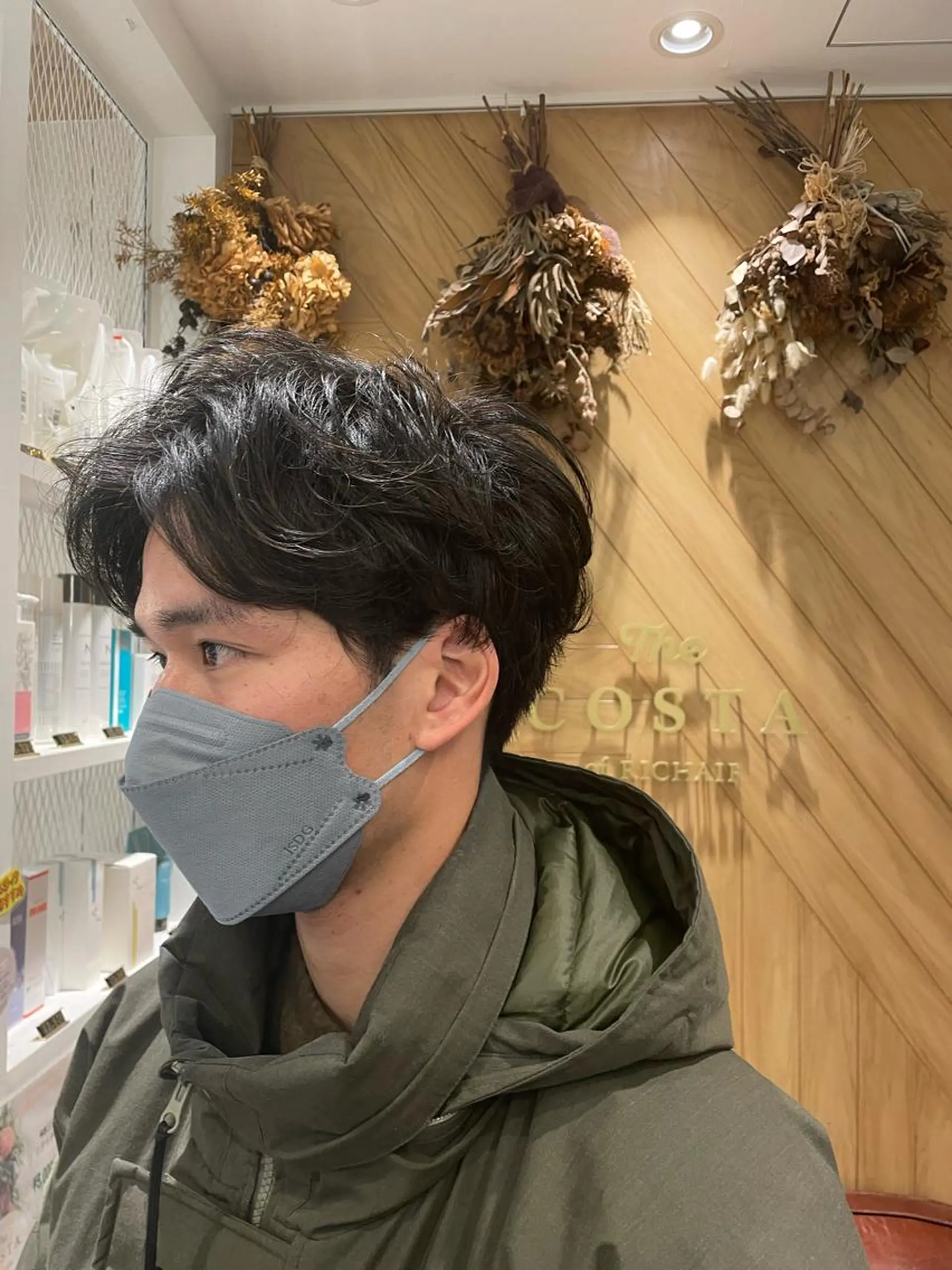 ショート パーマ 鈴村 大介のヘアスタイル