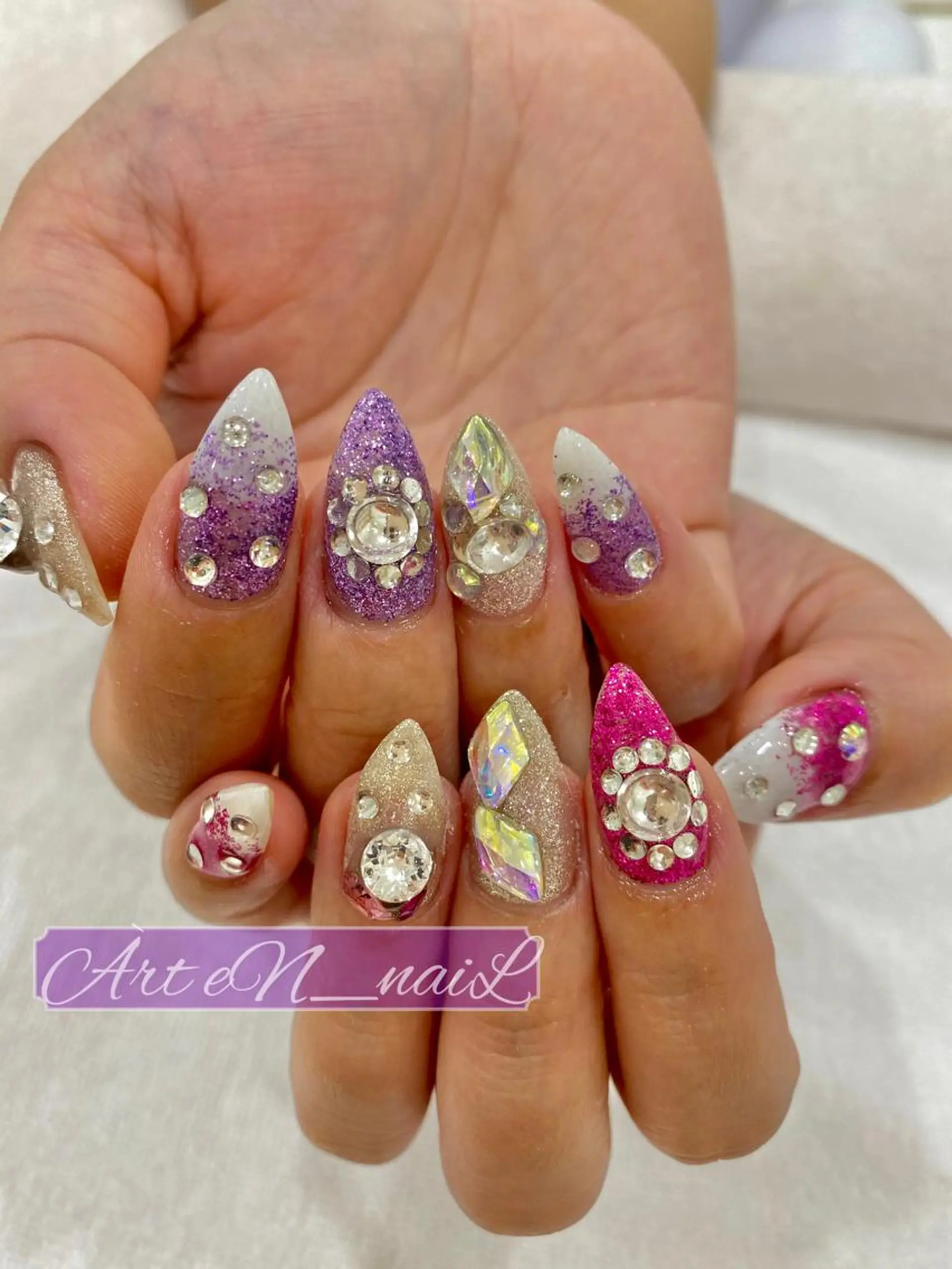 ネイル EN_NAIL 野中本店Ayakaのネイルデザイン