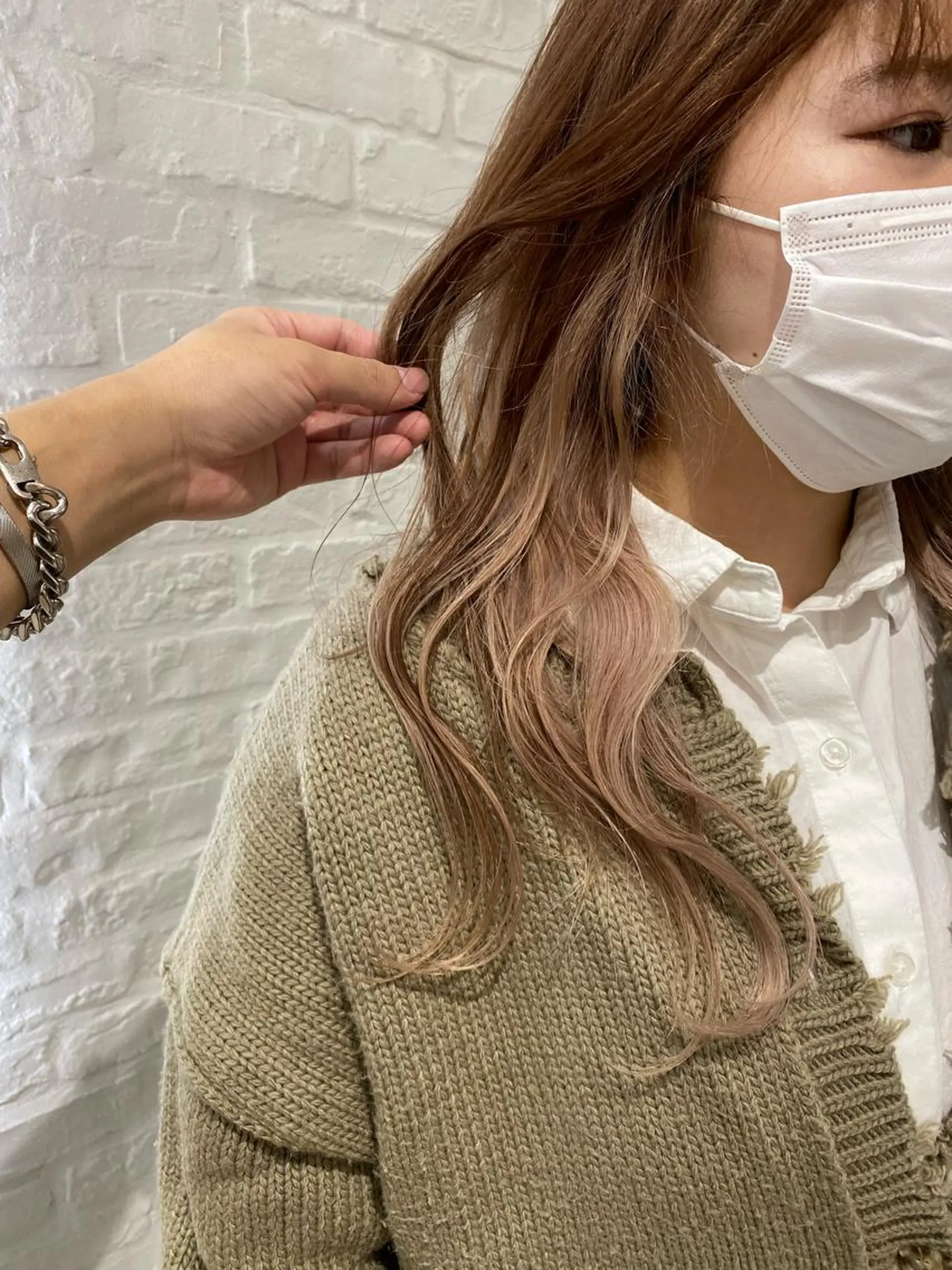ロング カラー ベージュカラー ブリーチ ホワイトベージュ ヘアカラー トリートメント 🍀透明感抜群🍀/ ハイトーンカラーのヘアスタイル