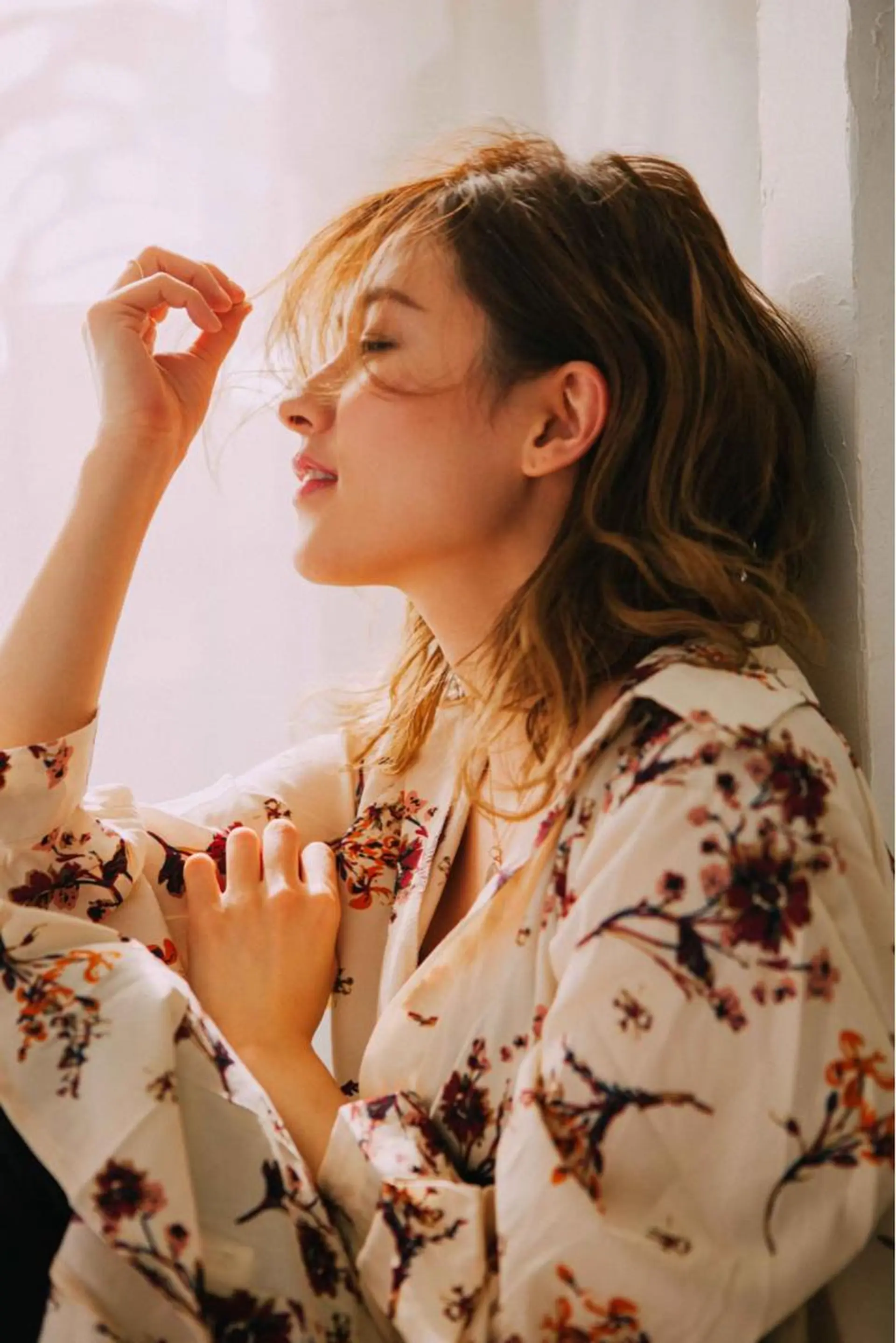 ミディアム 遊佐 瑞紀のヘアスタイル