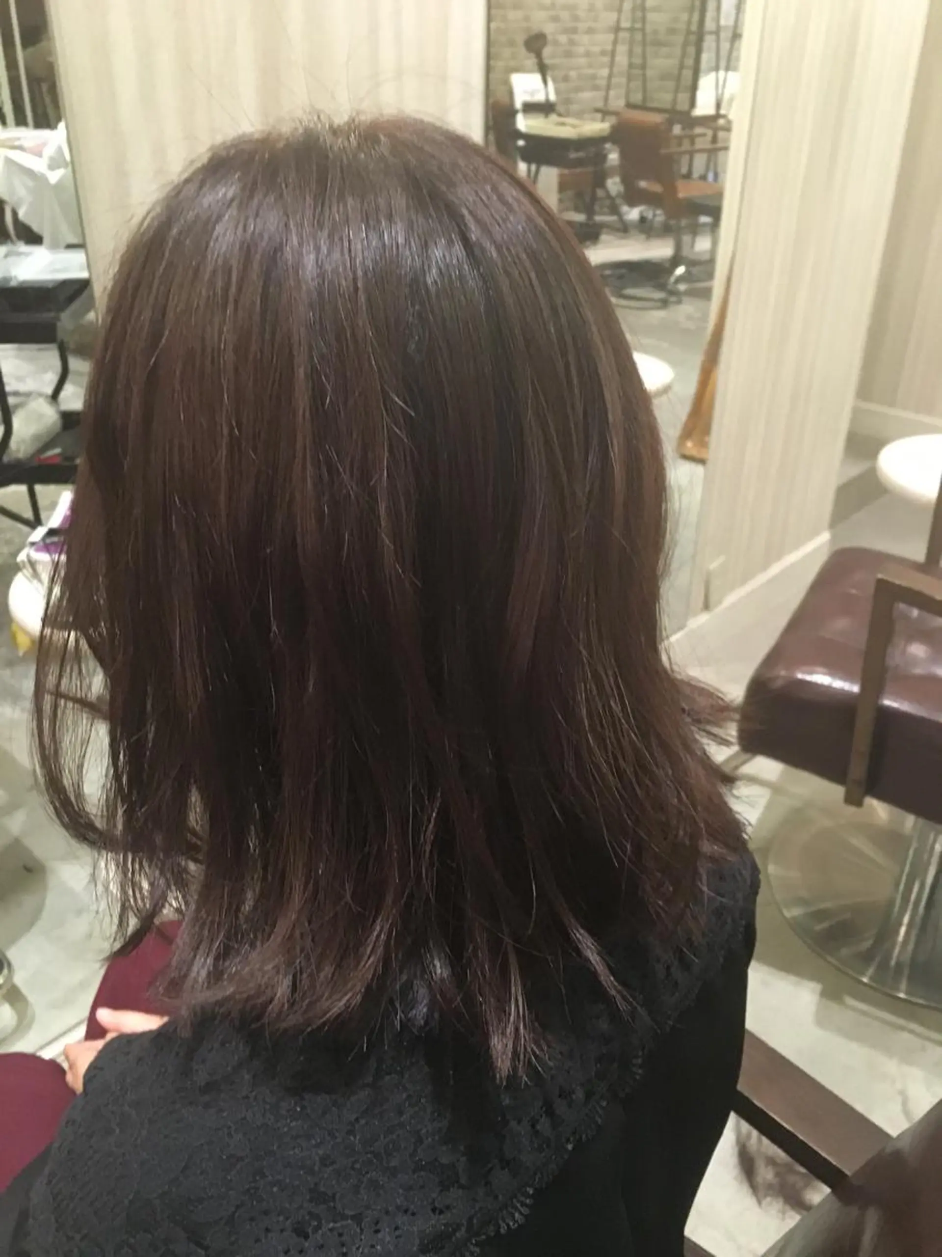 ミディアム カラー ブラウンカラー チェスナットブラウン パープルカラー お気に入り数2.3万 🏆SHO🏆のヘアスタイル