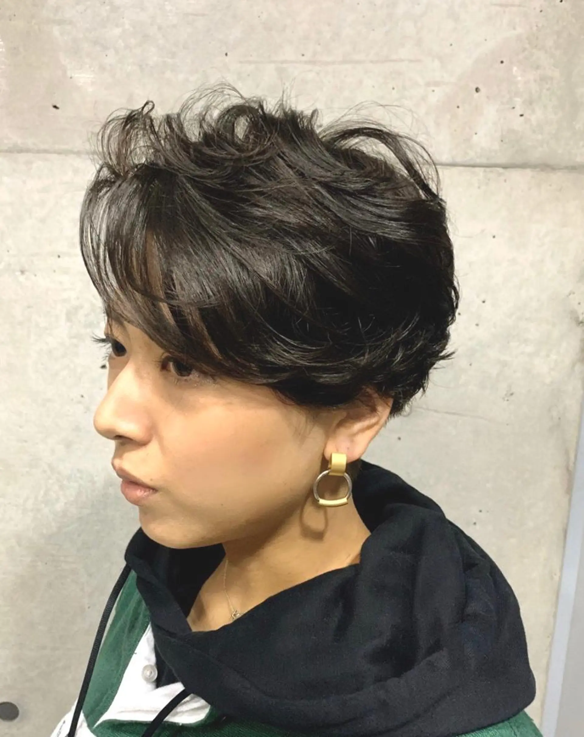 ショート パーマ __ みずきのヘアスタイル