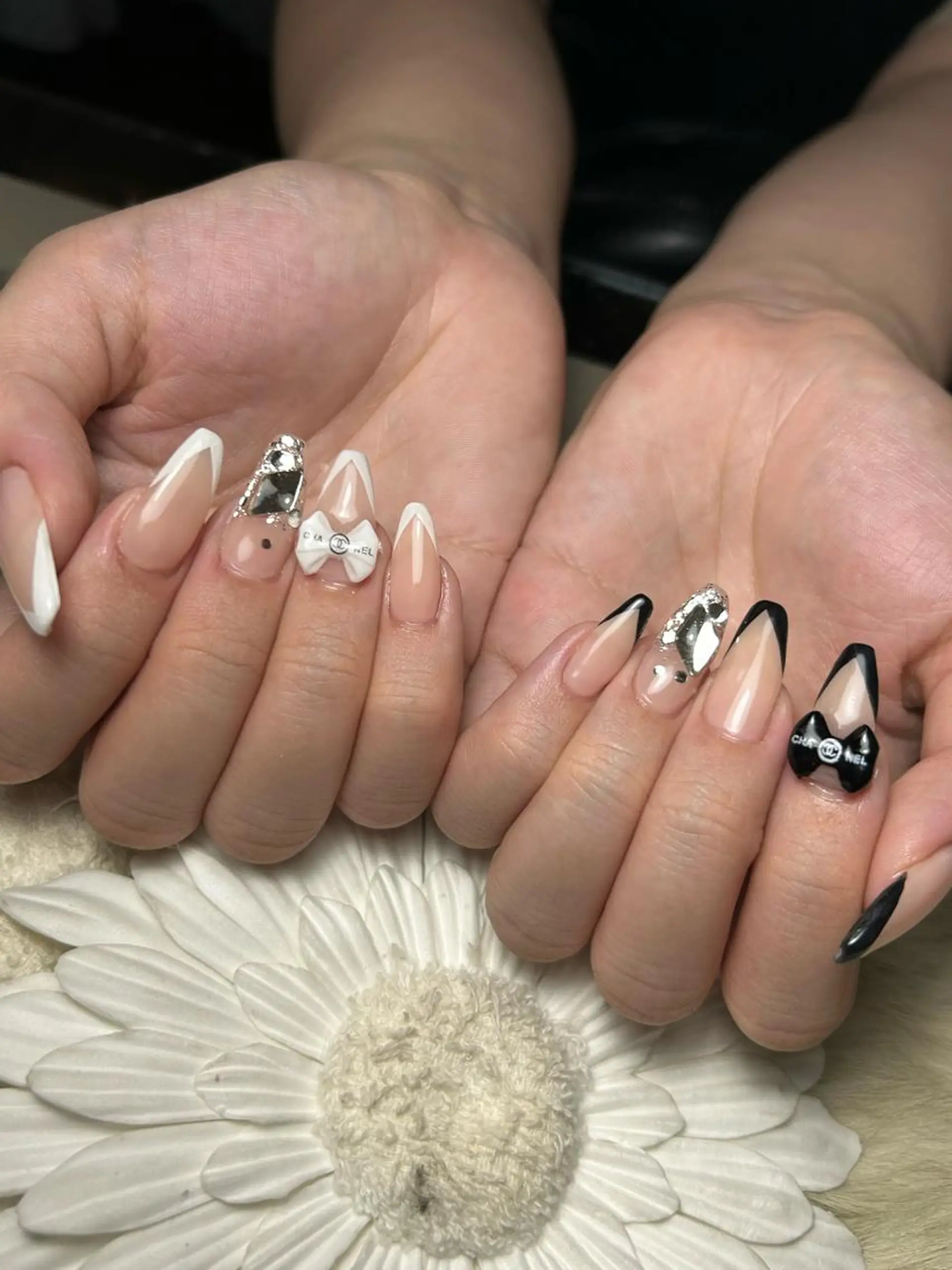 ネイル ハンドネイル Yakko pas á pasのネイルデザイン