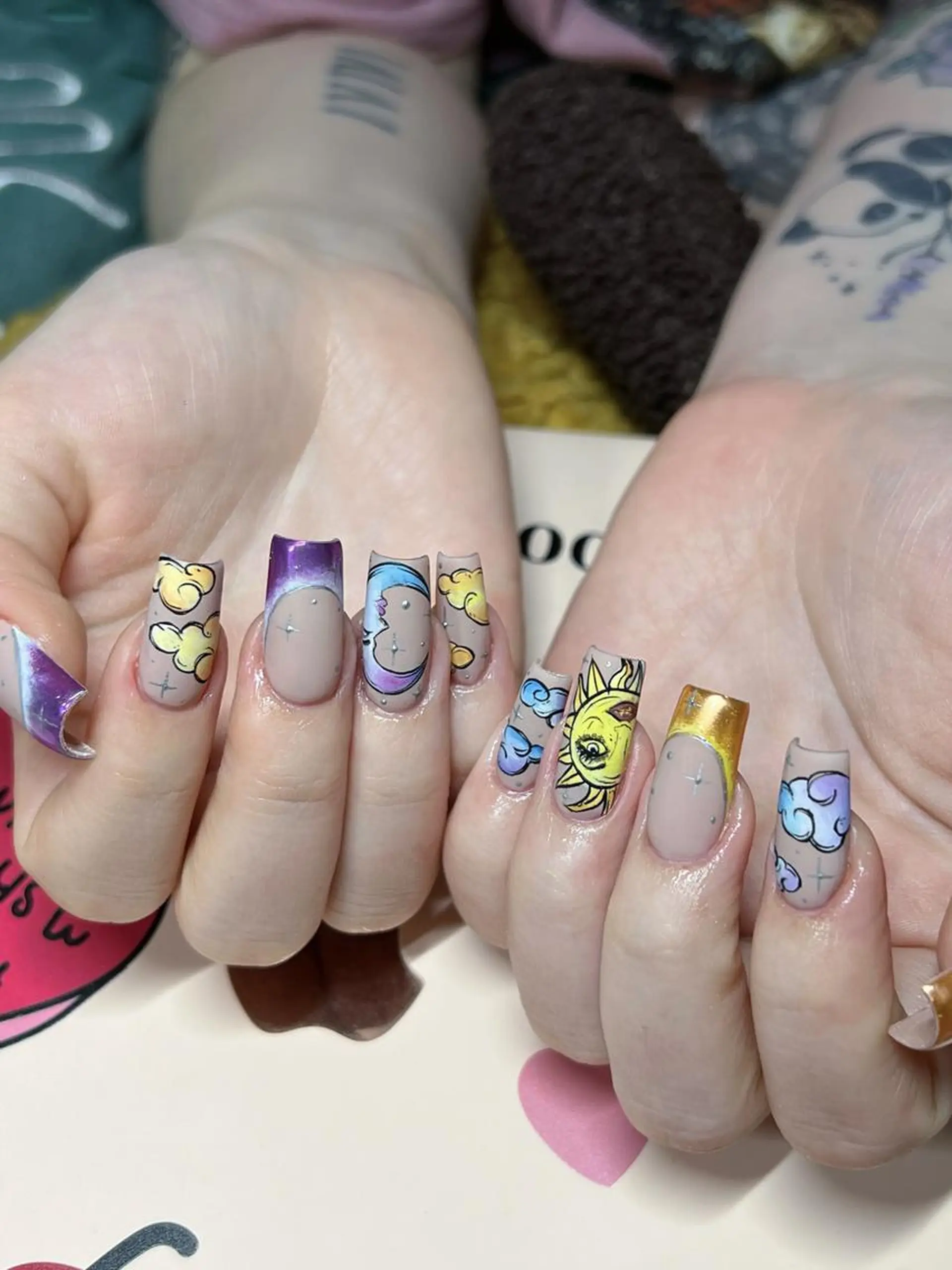 メンズ ネイル アートネイル フレンチネイル ジェルネイル キラキラネイル パラジェル Bloom スカルプ専門店のネイルデザイン