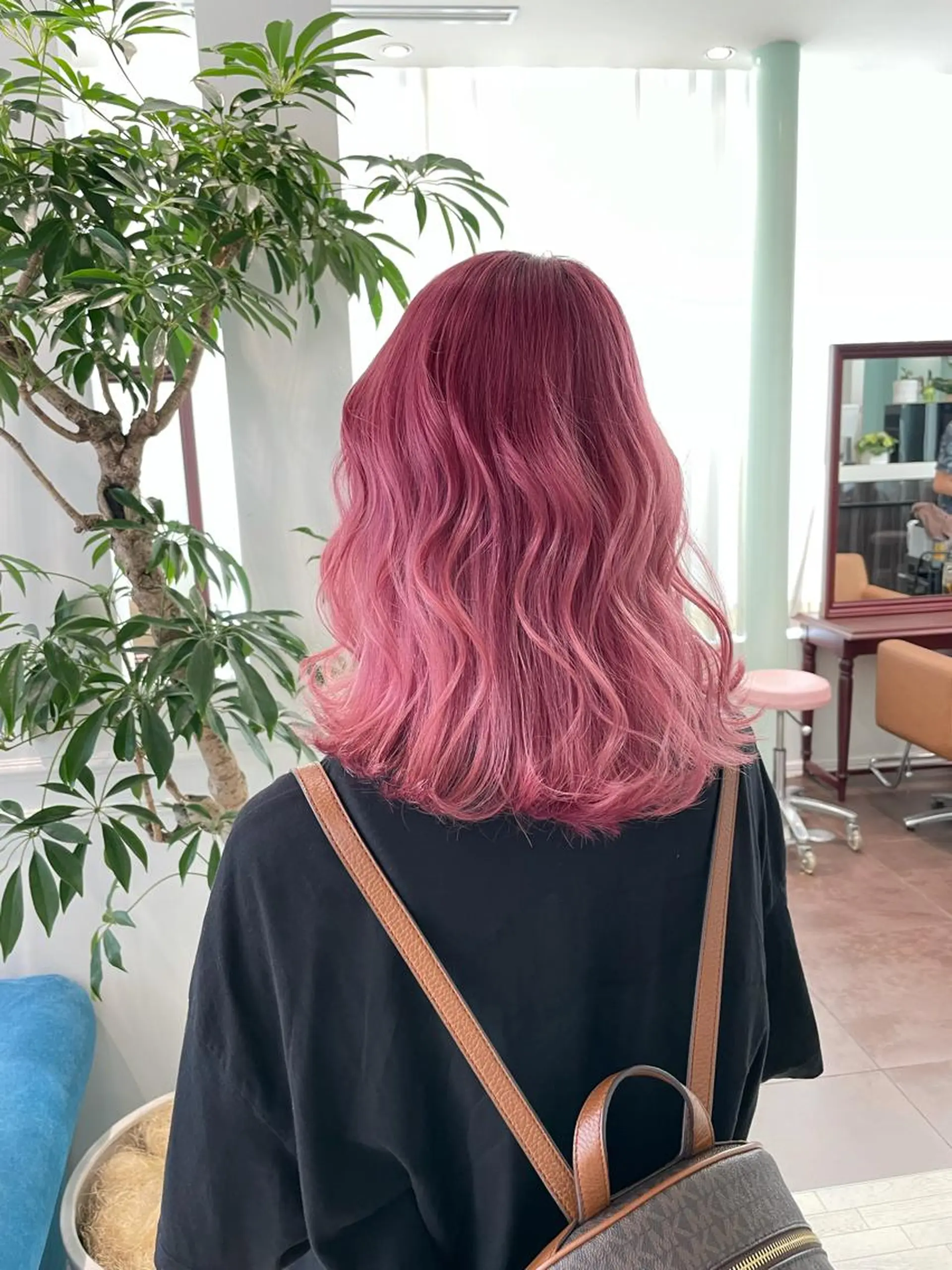 ロング カラー ヘアアレンジ メンズ 🧸ハイトーン🧸 ゆっきー🧸のヘアスタイル