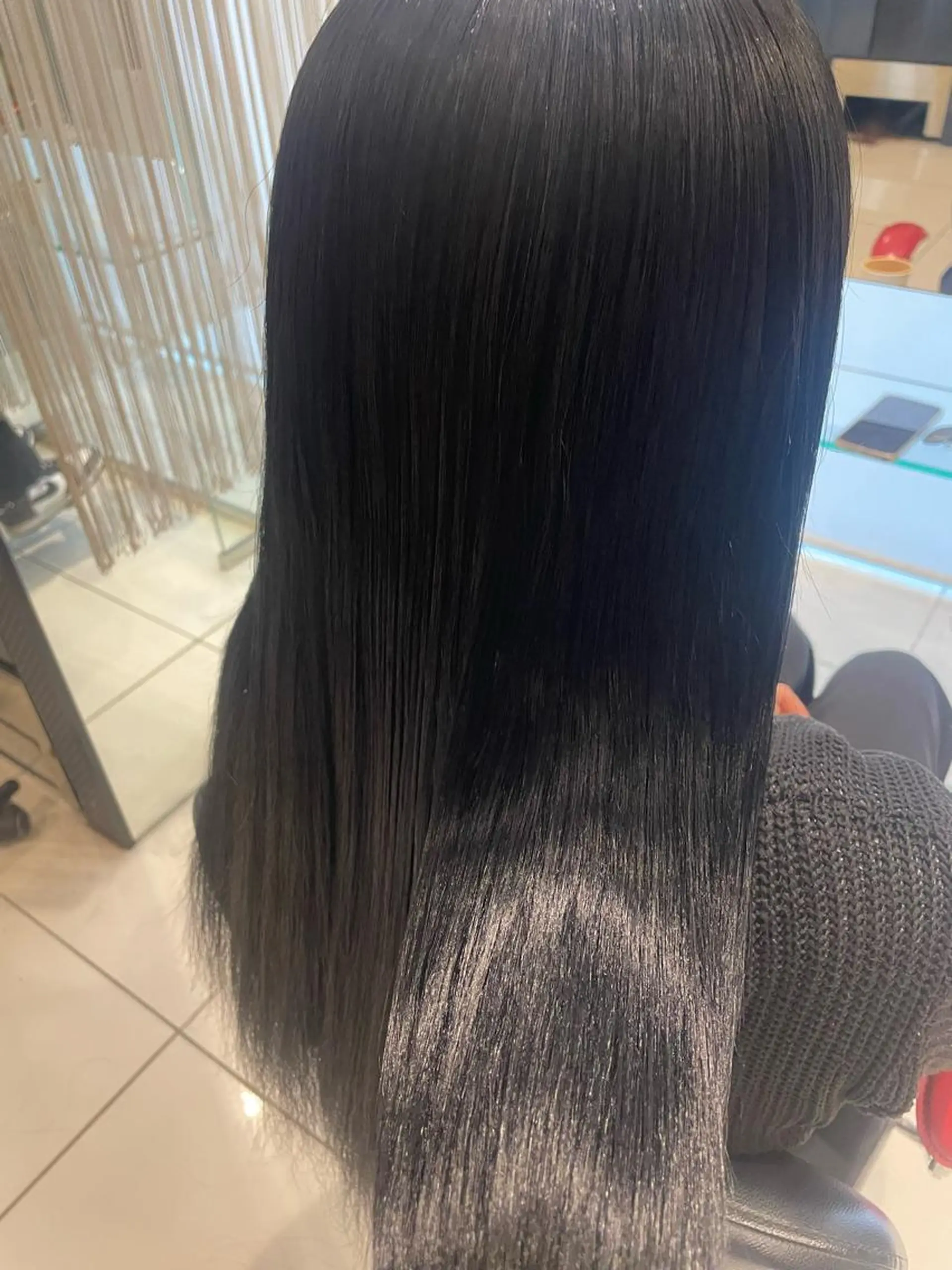 カラー トリートメント 松葉 小春のヘアスタイル