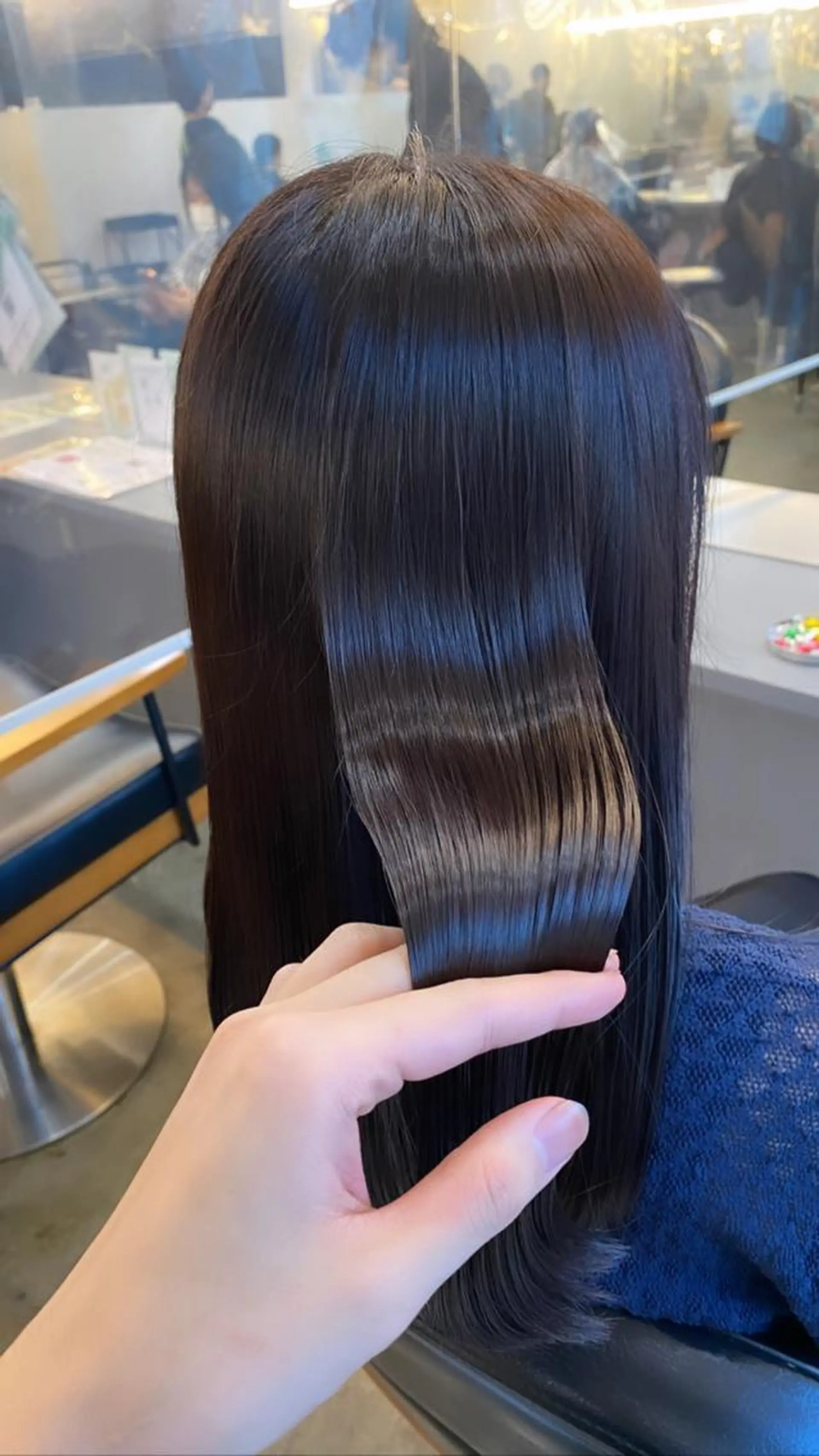 ミディアム カラー ✂韓国レイヤー 🦋みやび🪽のヘアスタイル