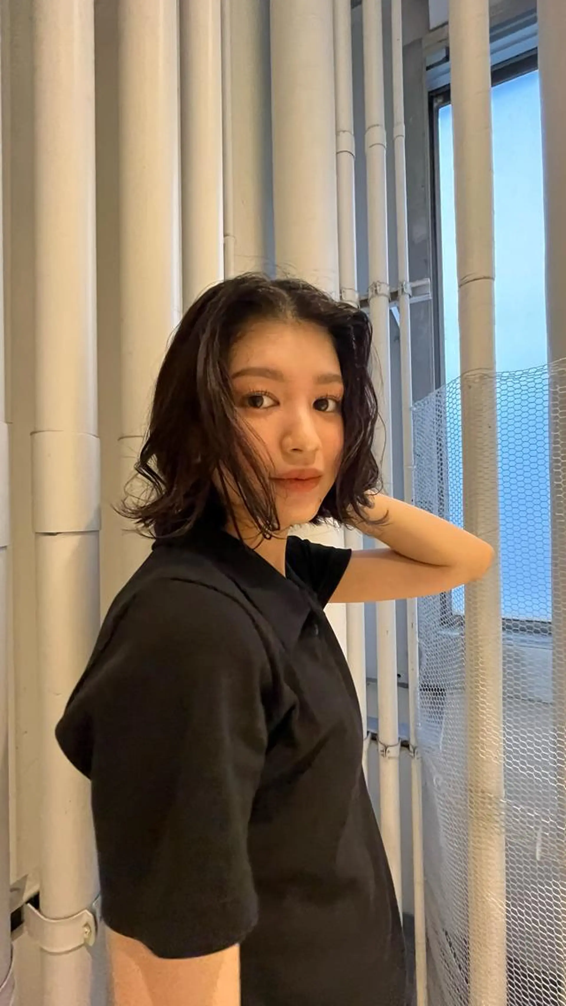 カラー YUI／レイヤー カット/透明感カラーのヘアスタイル