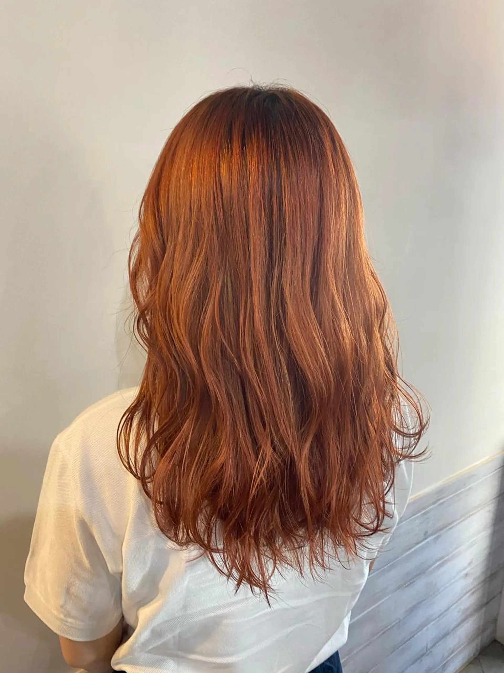 セミロング カラー オレンジ ヘアカラー オーナースタイリスト 奈須雄紀のヘアスタイル