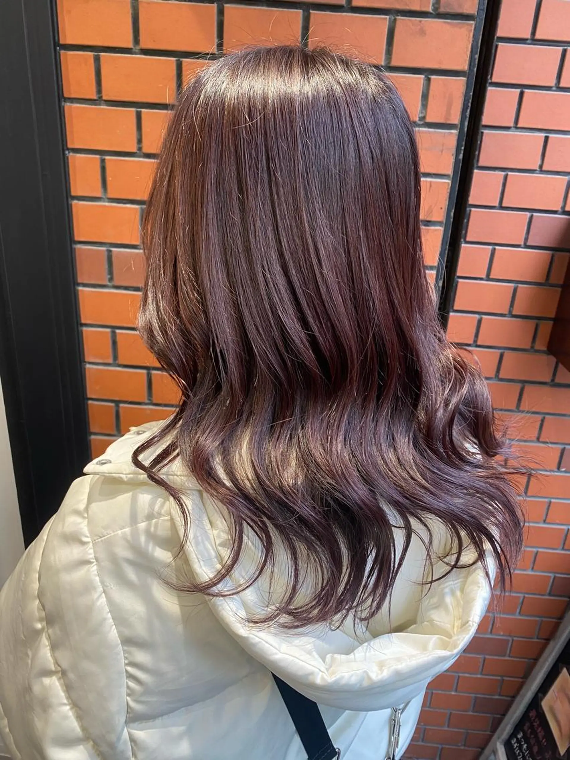 セミロング 大野 美紅のヘアスタイル