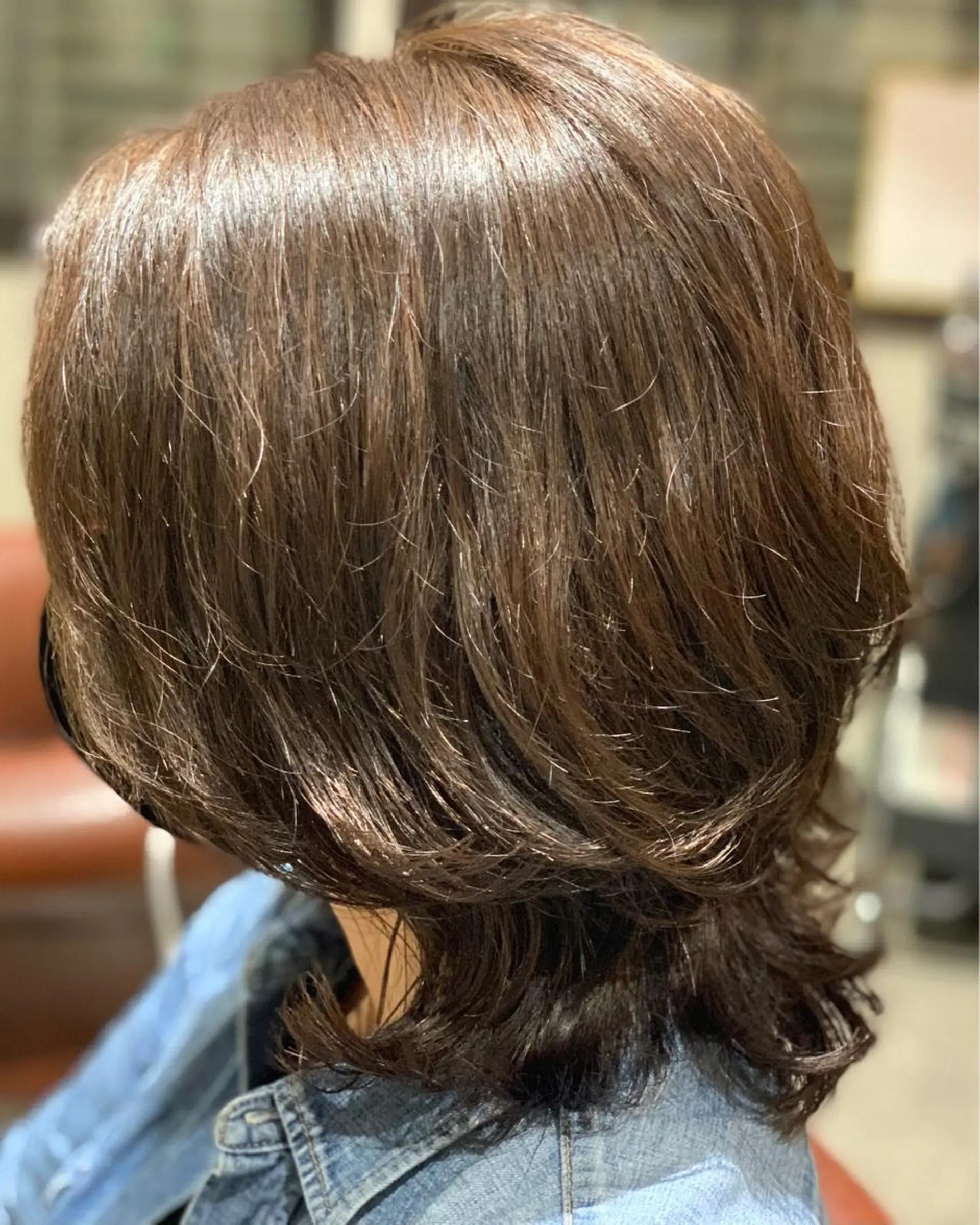 ミディアム パーマ ミディアムパーマ くびれヘア レイヤーカット 外ハネヘア 佐々木陸斗 ショート&メンズのヘアスタイル