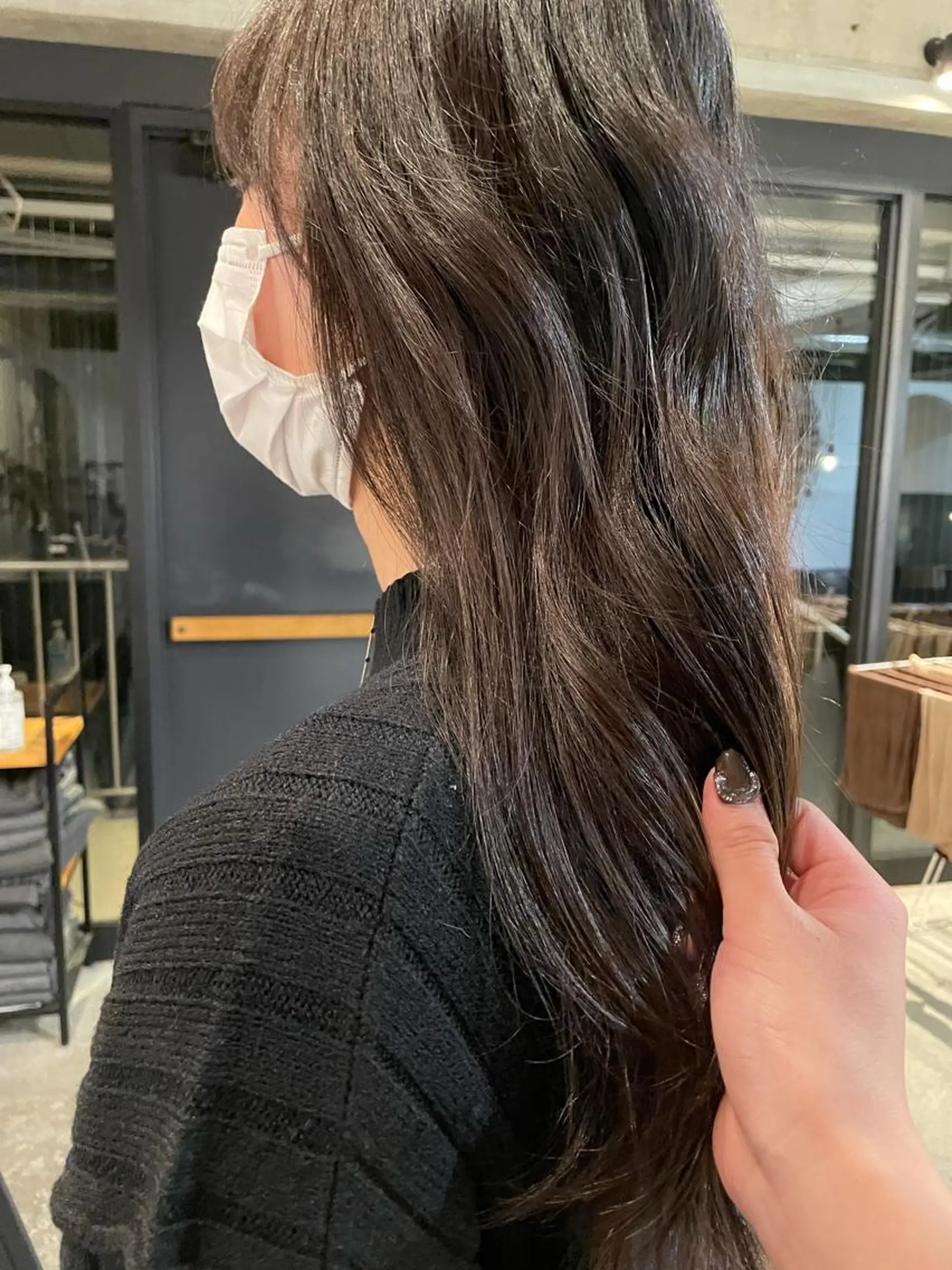 ロング カラー 佐藤 世怜奈のヘアスタイル