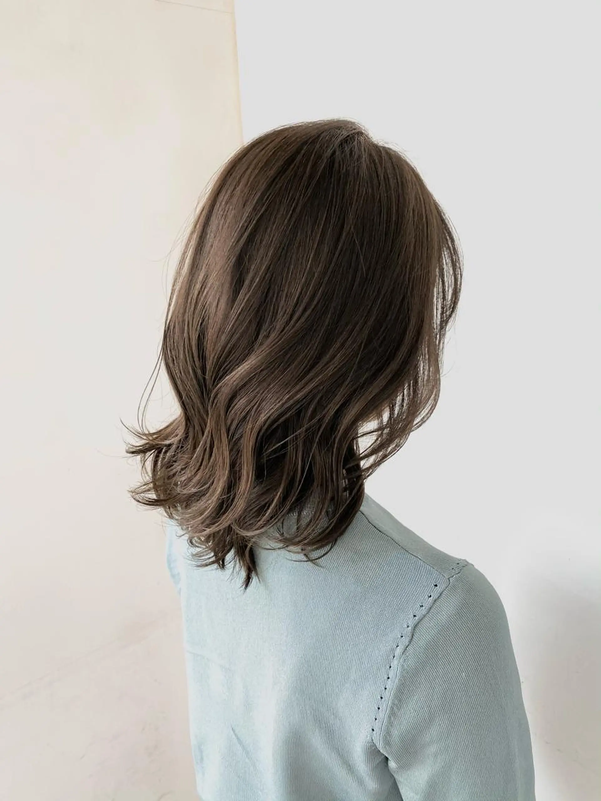 ミディアム カラー 顔まわりカット🌟 くびれヘア/寺門遥輝のヘアスタイル