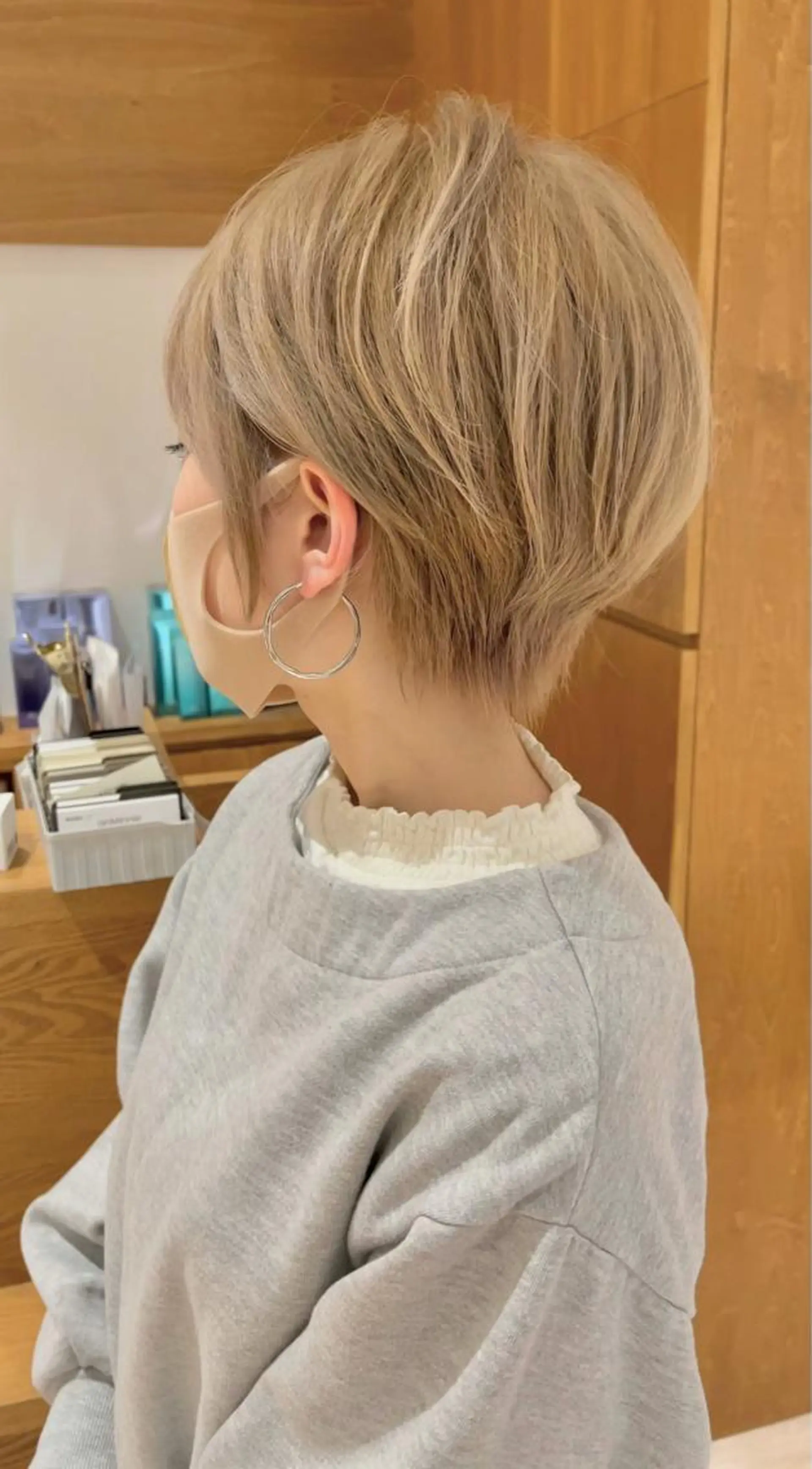 ショート カラー 🌟イメチェン美容師 🌟清水 大輝のヘアスタイル