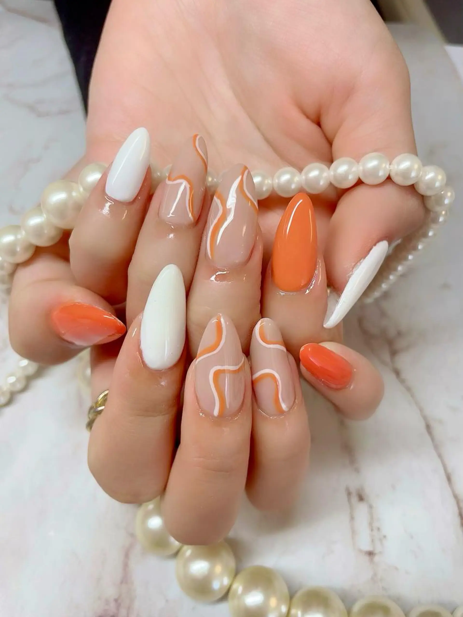 ネイル オレンジ スカルプネイル ハンドネイル Nail salon 🎀Angeのネイルデザイン