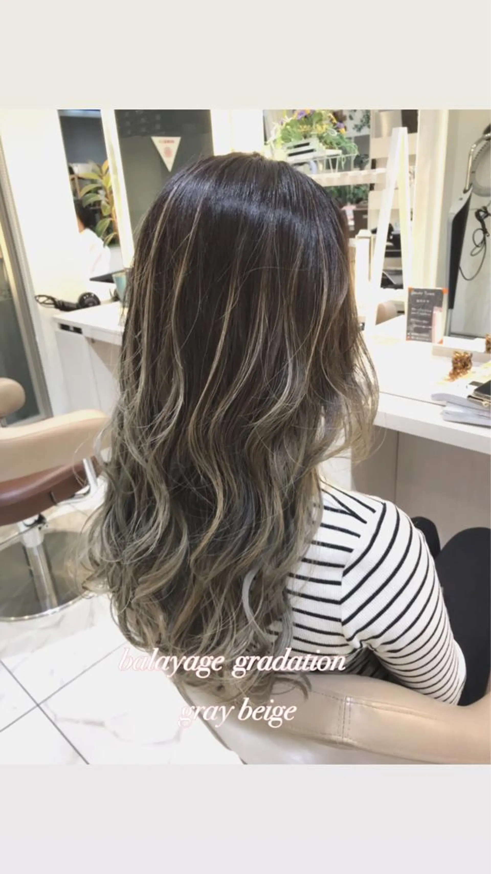 セミロング カラー グラデーションカラー グレージュ ハイライトカラー ハイライト カット ヘアカラー 山崎俊輔/髪質改善 /バレイヤージュのヘアスタイル