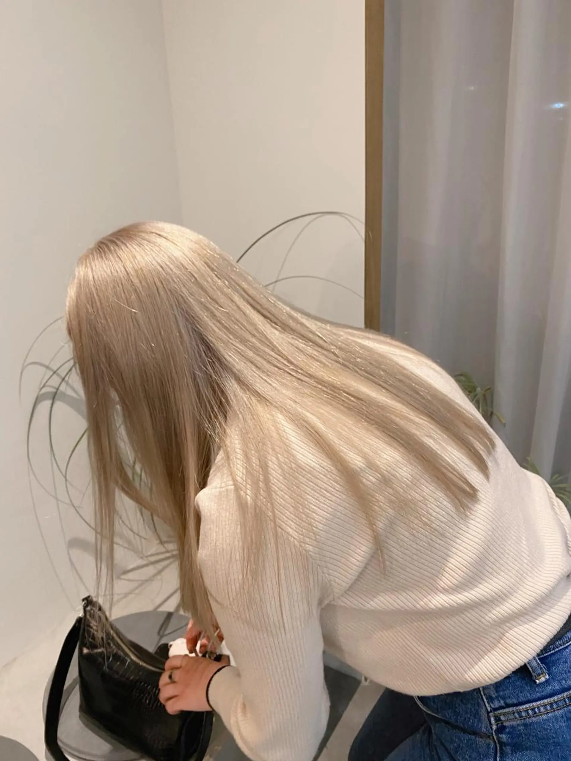 ロング カラー 美髪ストレート 川本雄己のヘアスタイル