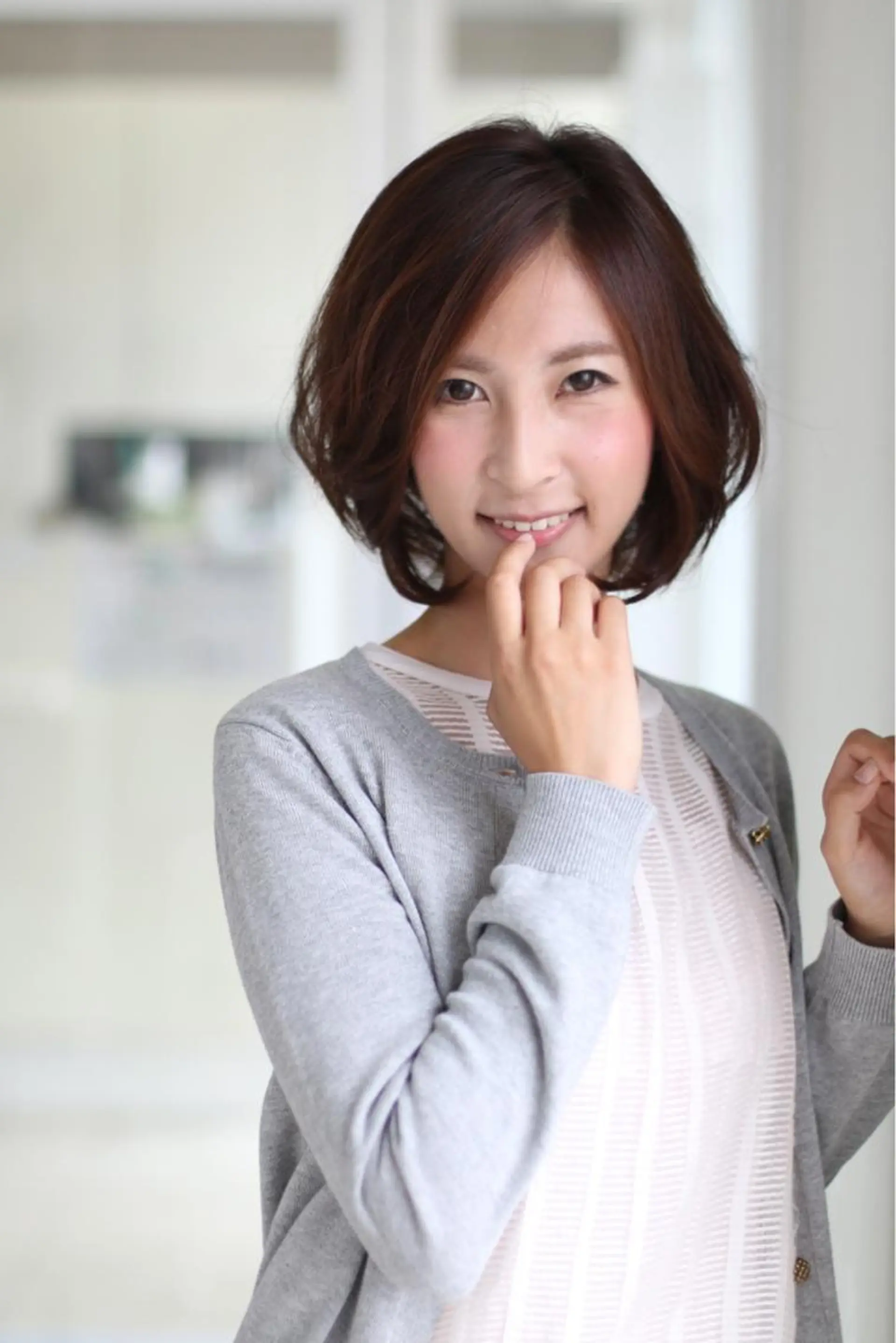 ショート パーマ ボブ RI ＮＡのヘアスタイル