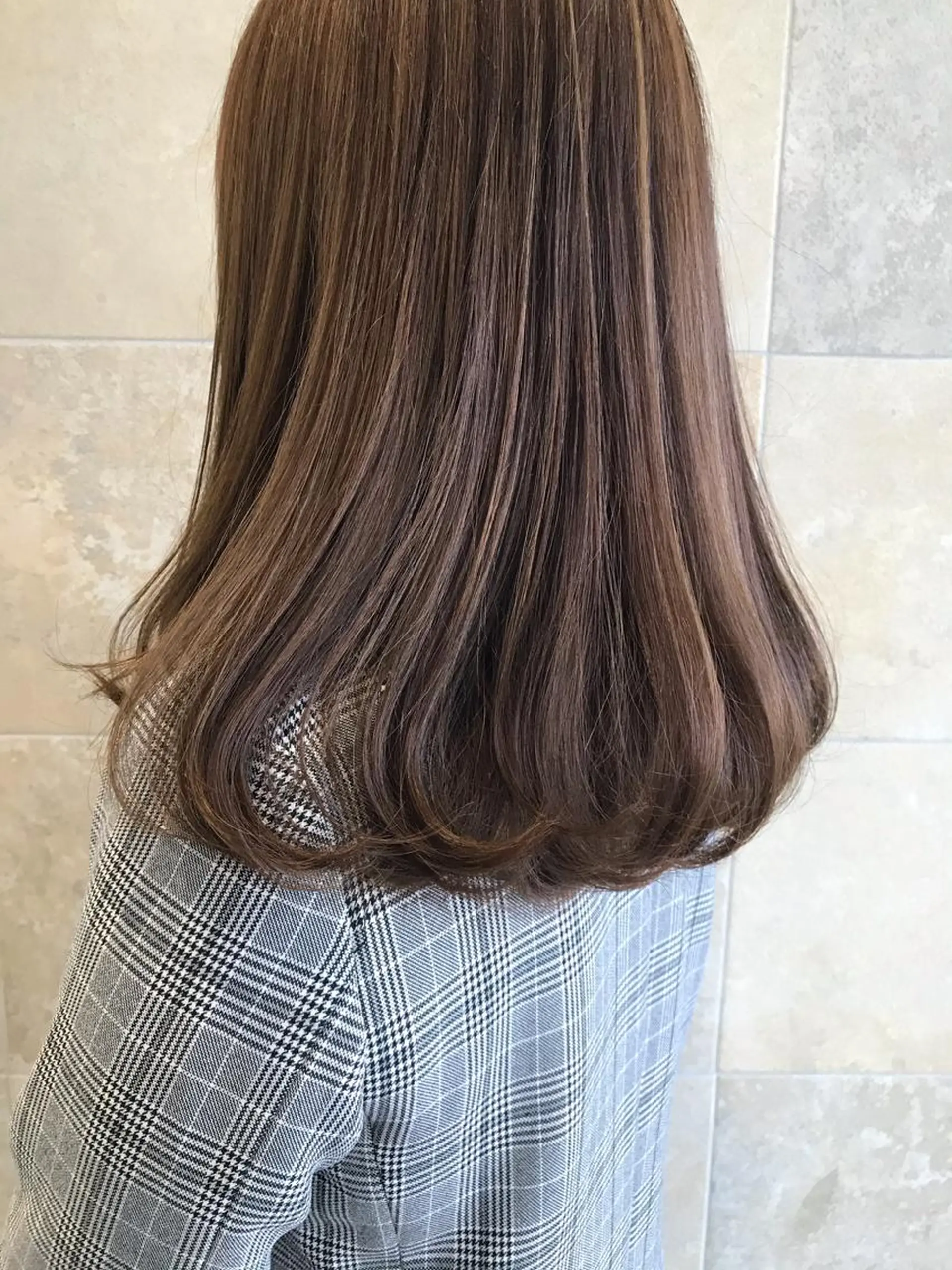 ミディアム カラー ブリーチ ハイライトカラー ハイライト 田中 あかねのヘアスタイル