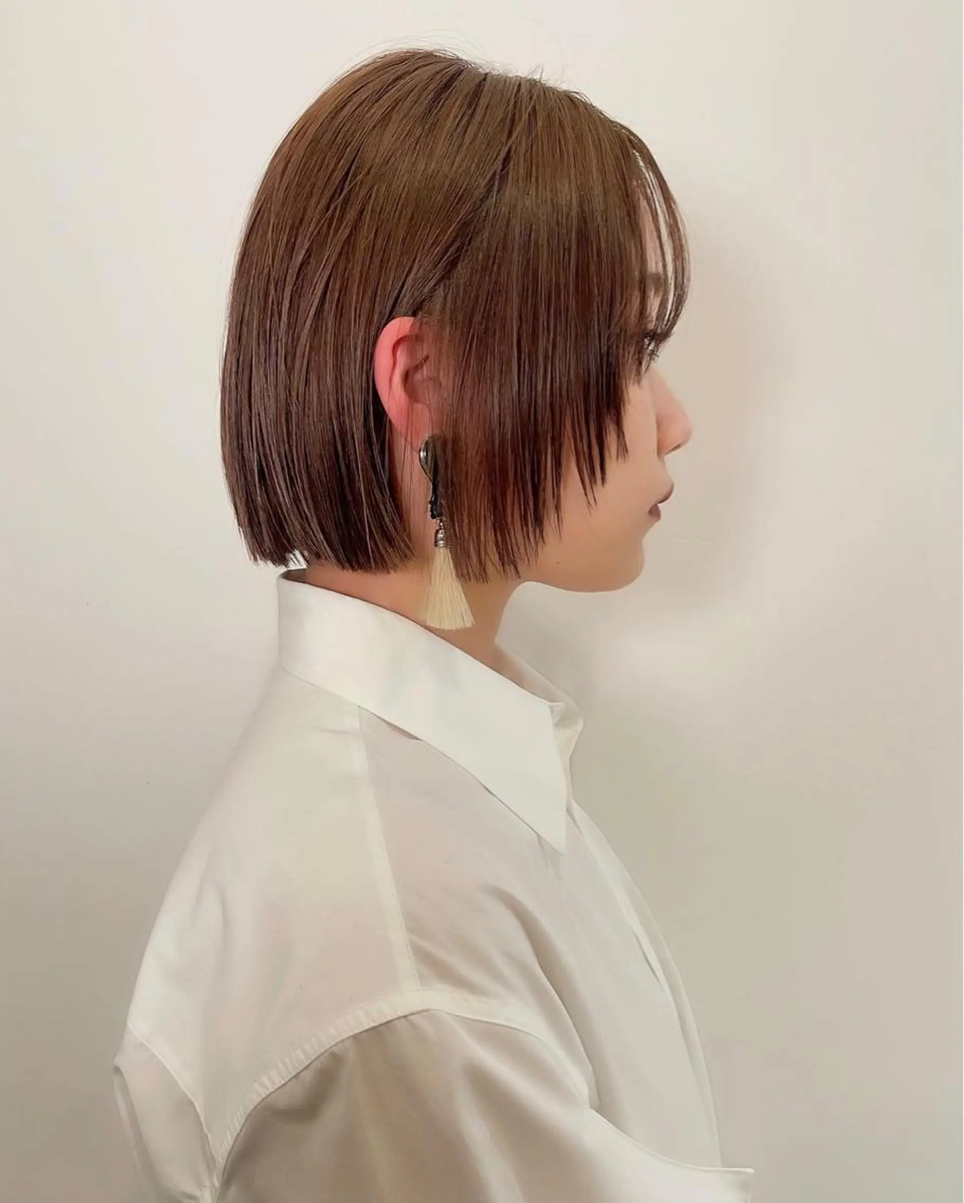 ショート カラー ブラウンカラー ブリーチ🪡 ボブ🧶レイヤーのヘアスタイル