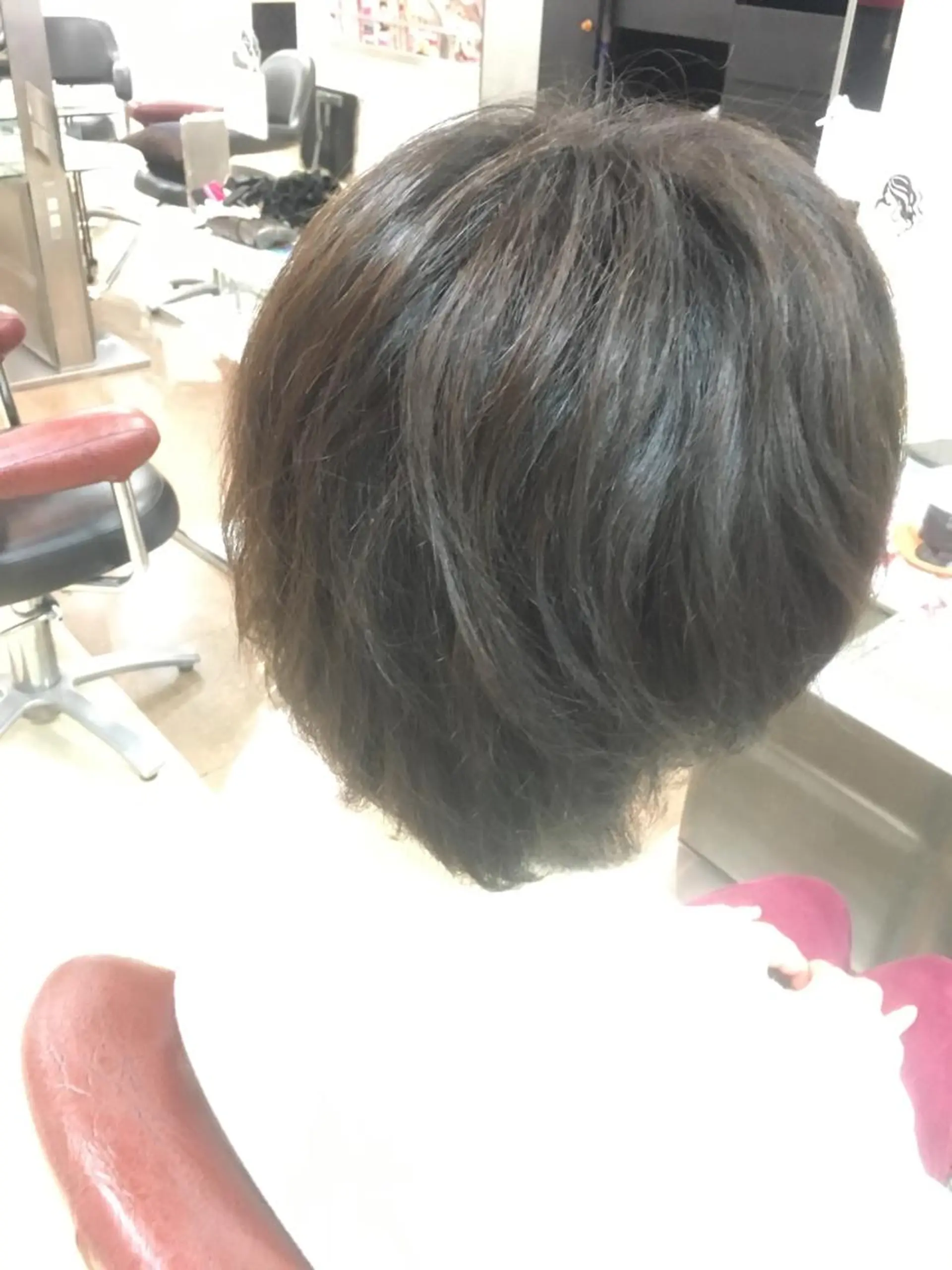 ショート カラー 斎藤 みくのヘアスタイル