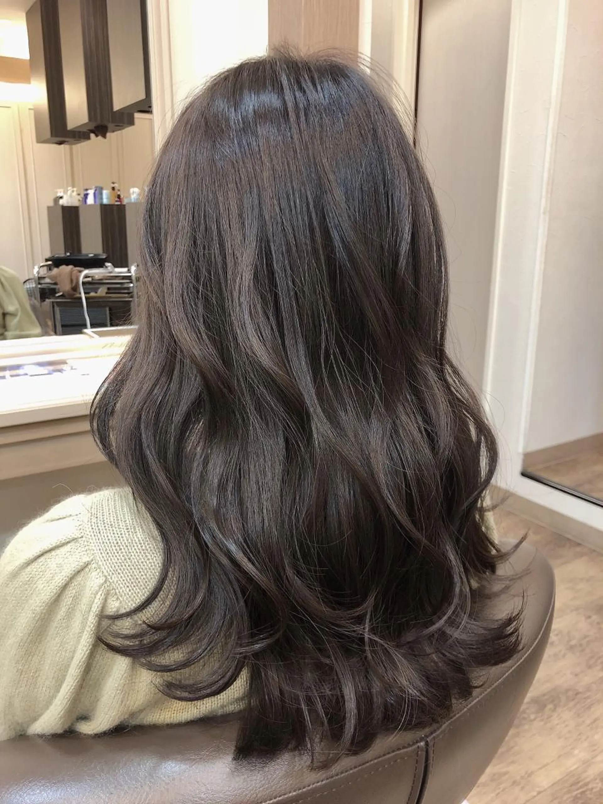 セミロング カラー カット ヘアカラー トリートメント 西野 美空🍊のヘアスタイル