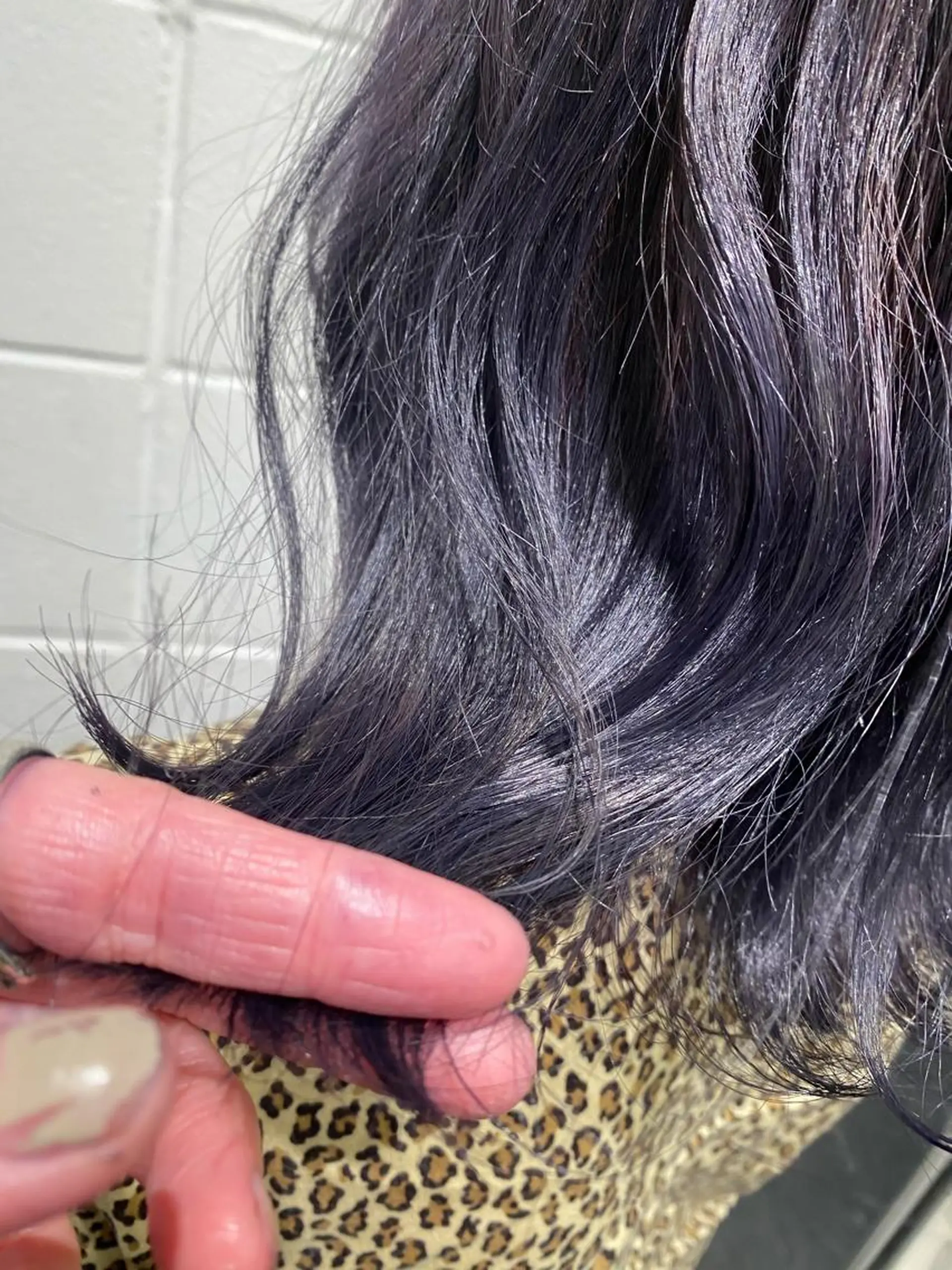 ミディアム サイレント美容師 アイリィのヘアスタイル