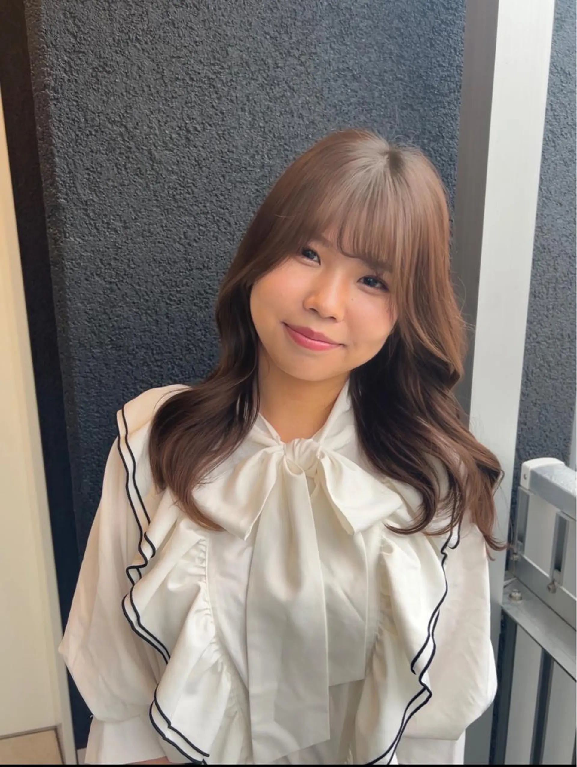 セミロング カット ヘアカラー 🫧髪質改善•艶カラ ー特化🫧谷奥甲太のヘアスタイル