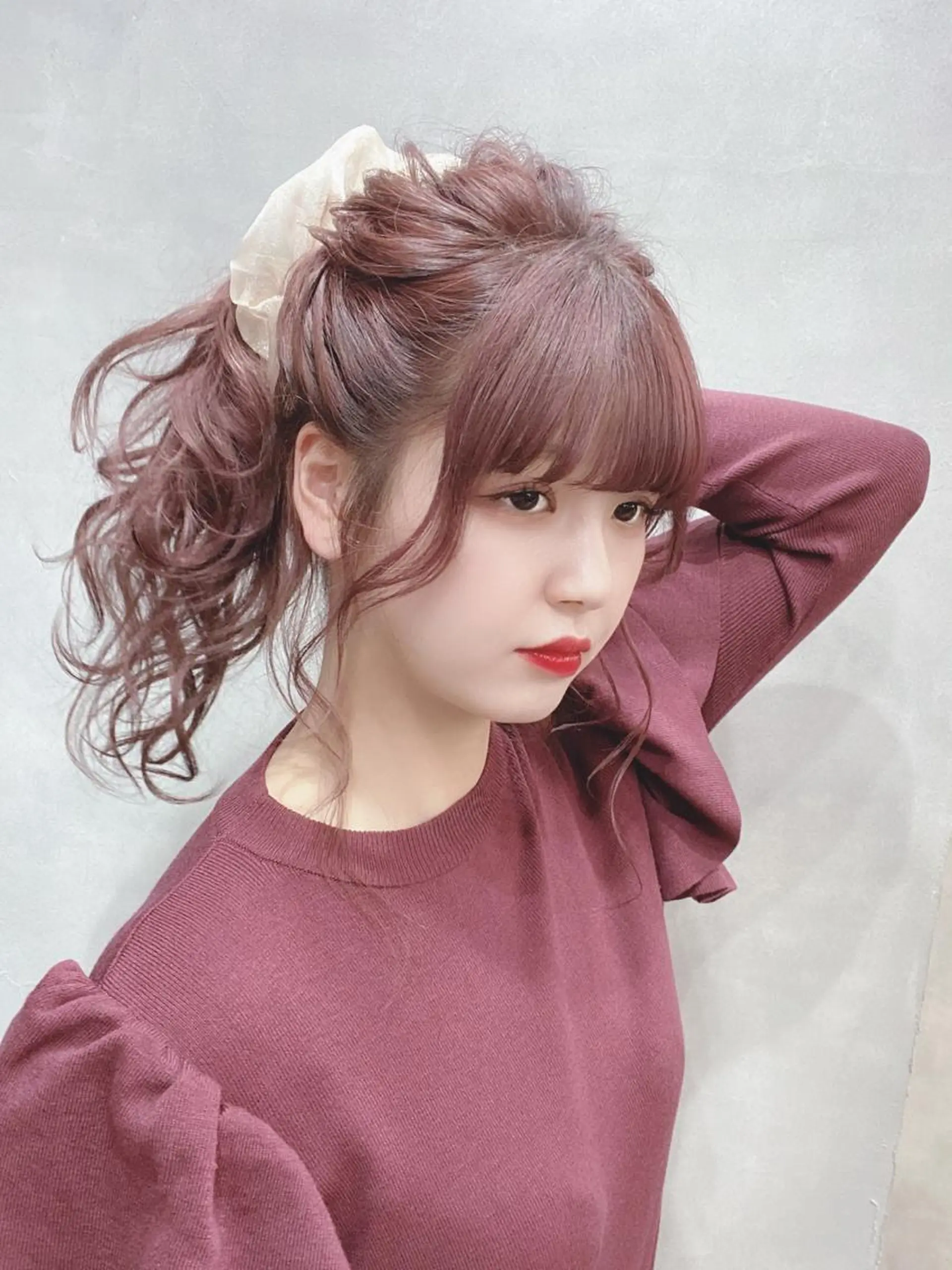セミロング カラー ヘアアレンジ アイブロウ ショートボブ 編み込みエクステ シールエクステ セミロングパーマ バレイヤージュ LAVENDIA 初音のヘアスタイル