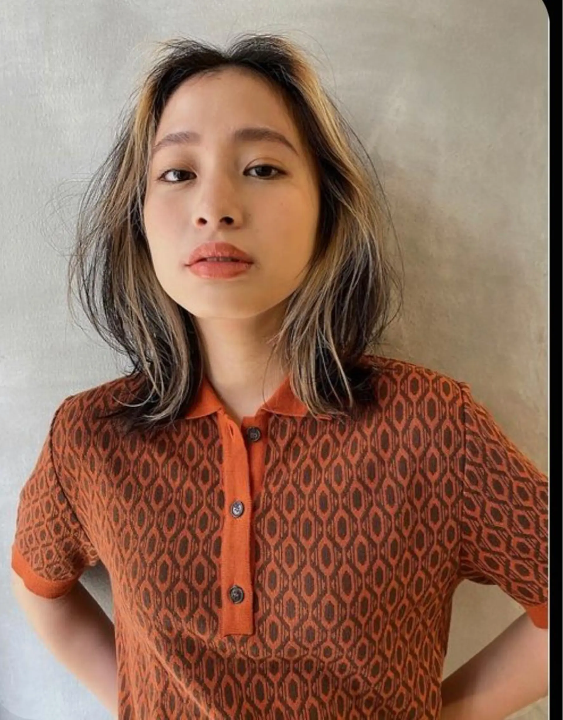 ミディアム 顔周り/ブリーチなし /縮毛矯正🫧伊勢のヘアスタイル