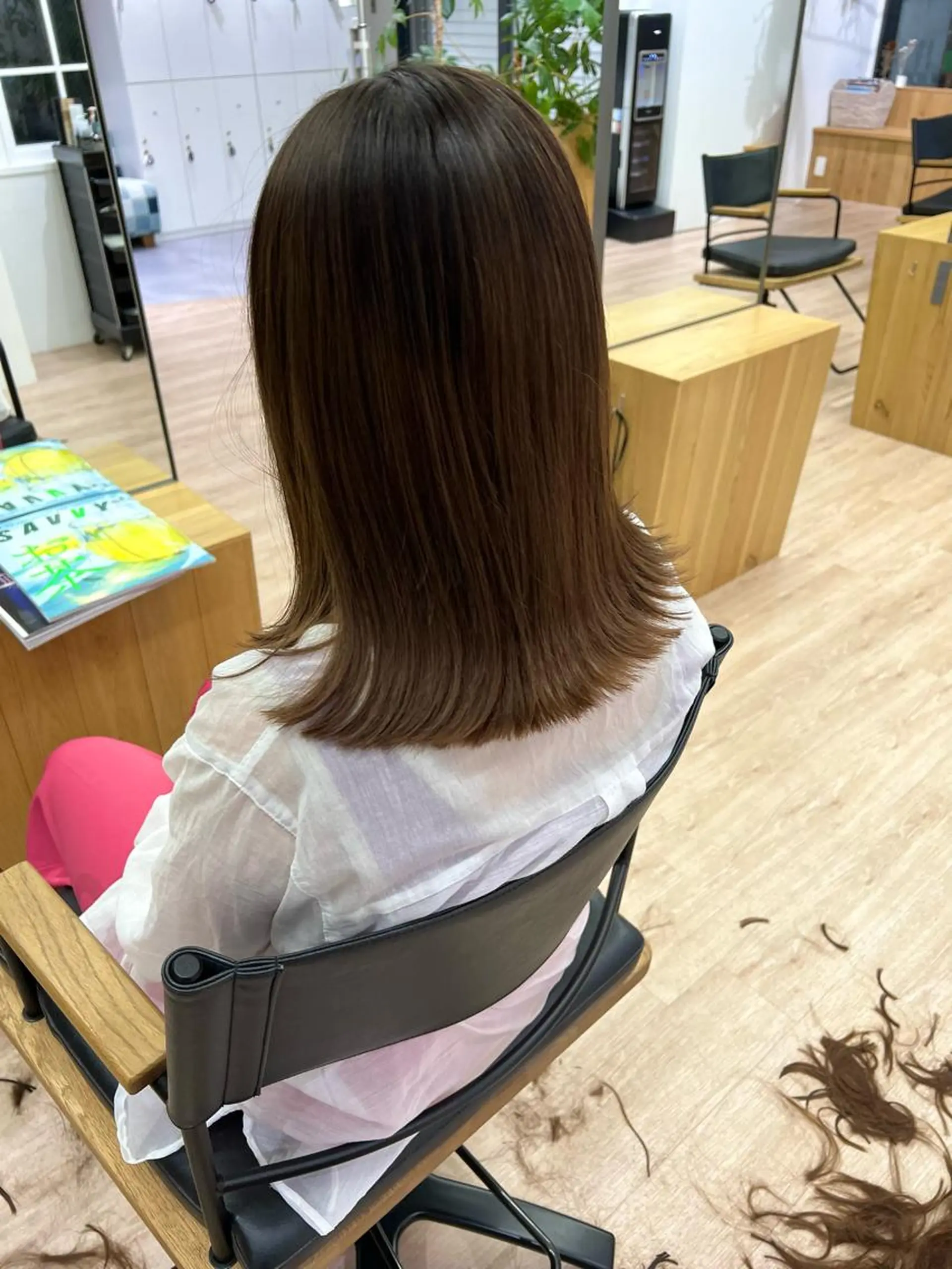 セミロング 艶ベージュ/オリーブ カラー🫒airiのヘアスタイル