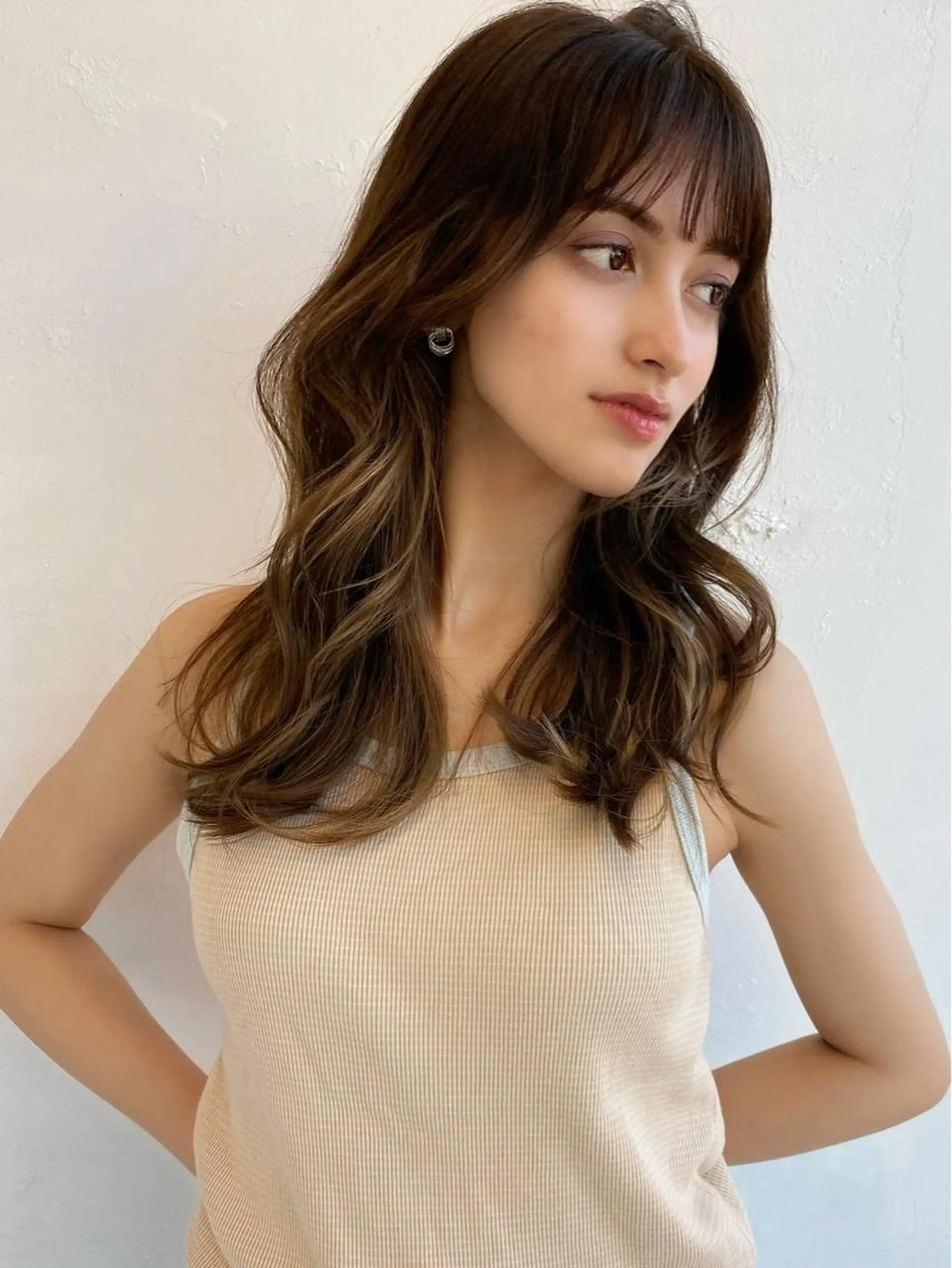 セミロング カラー 🥣 hashi 🛋️のヘアスタイル