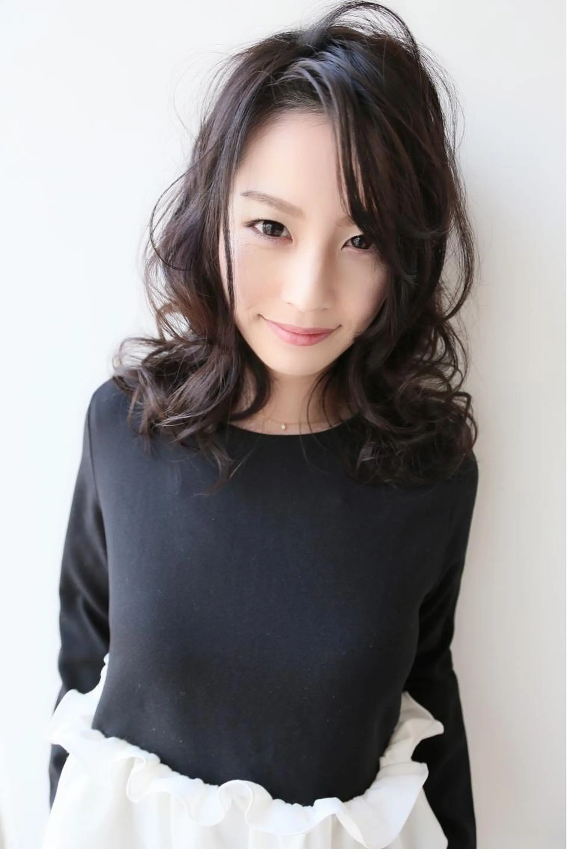 ミディアム カラー 森 宇旦のヘアスタイル