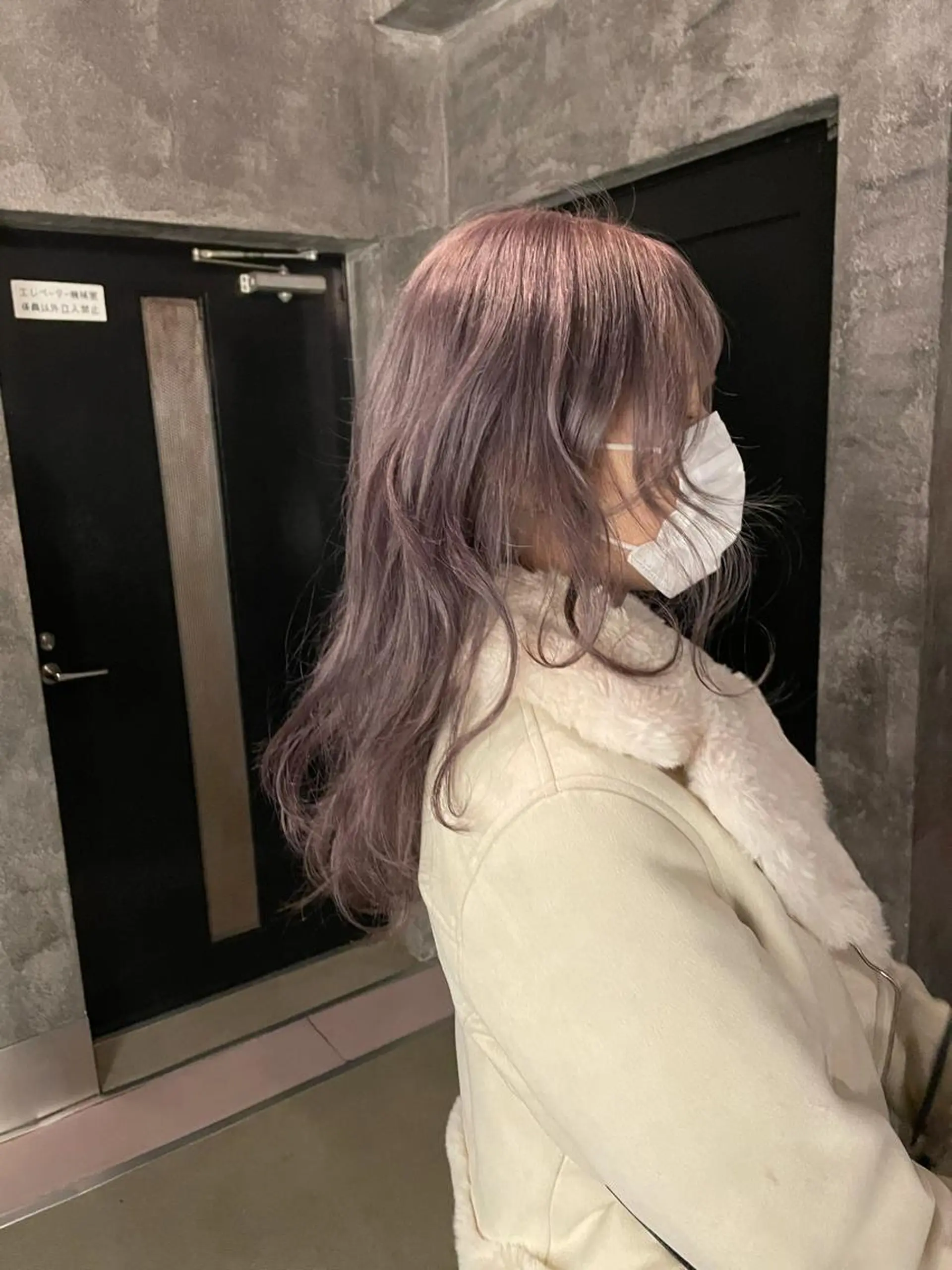 ミディアム カラー 🦋透明感カラー /ケアブリーチ🦋のヘアスタイル