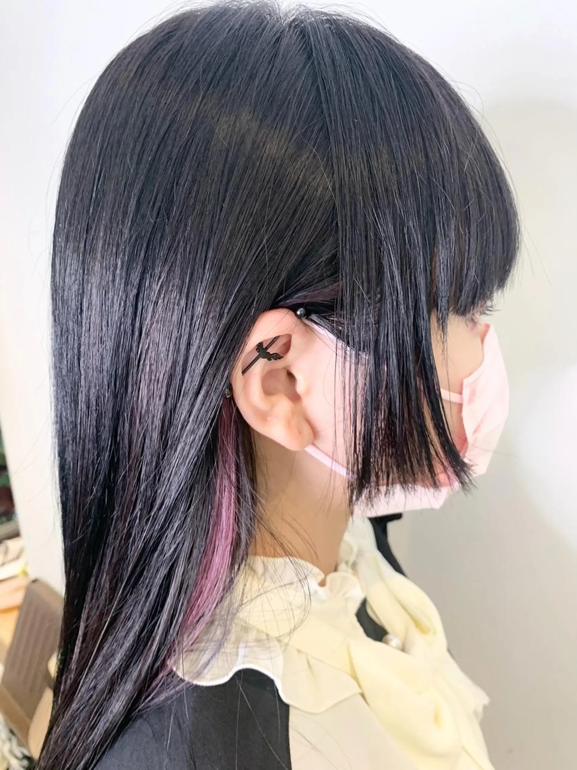 ミディアム シールエクステ エクステ ハイライト 髪質改善 縮毛矯正 colorworld 【カラーワールド】所属・⭐️吉田 孝司⭐️のヘアスタイル