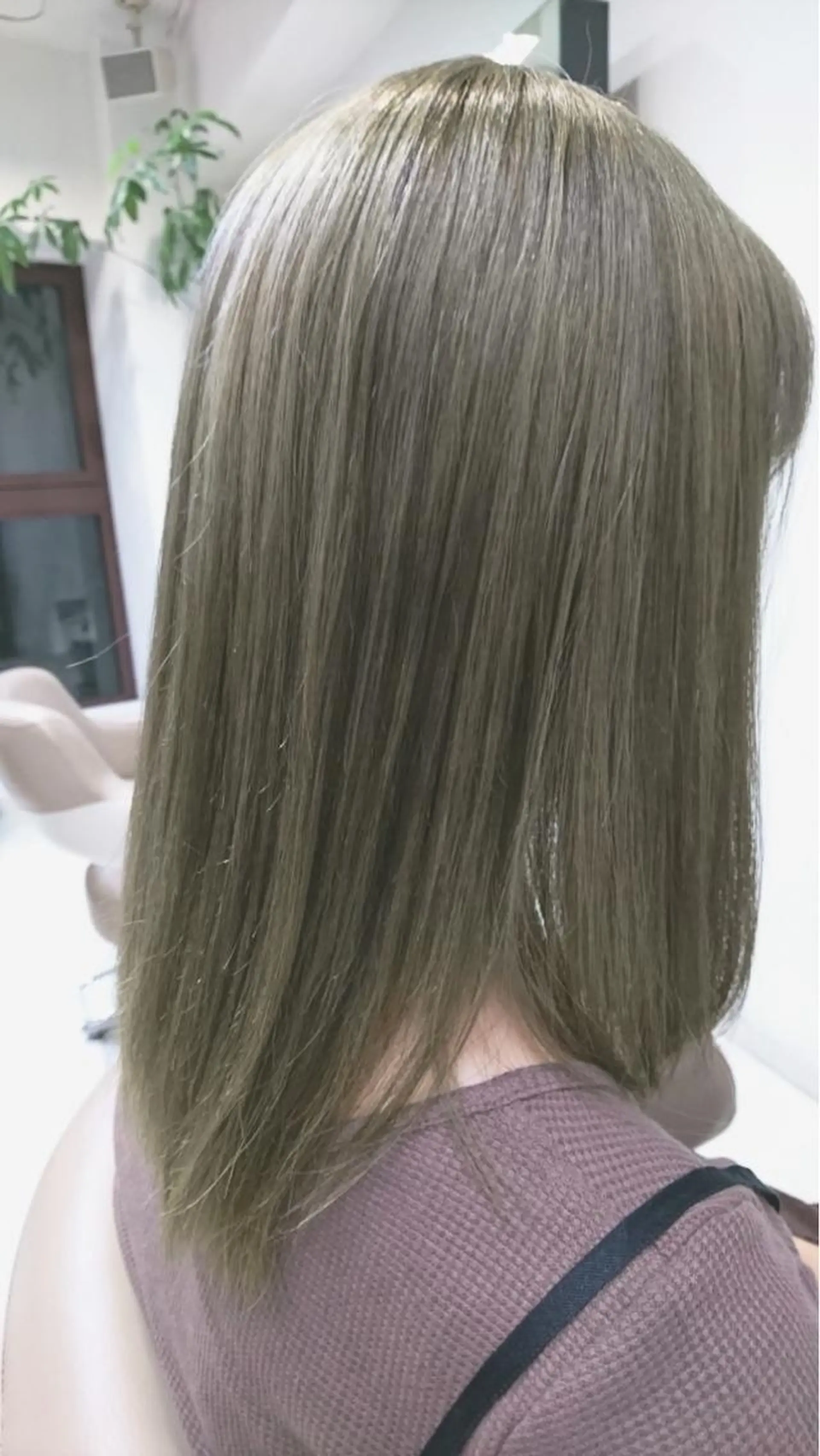 ミディアム カラー ブリーチ 透明感カラー 外国人風カラー マルヤマ リナのマツエク・マツパデザイン