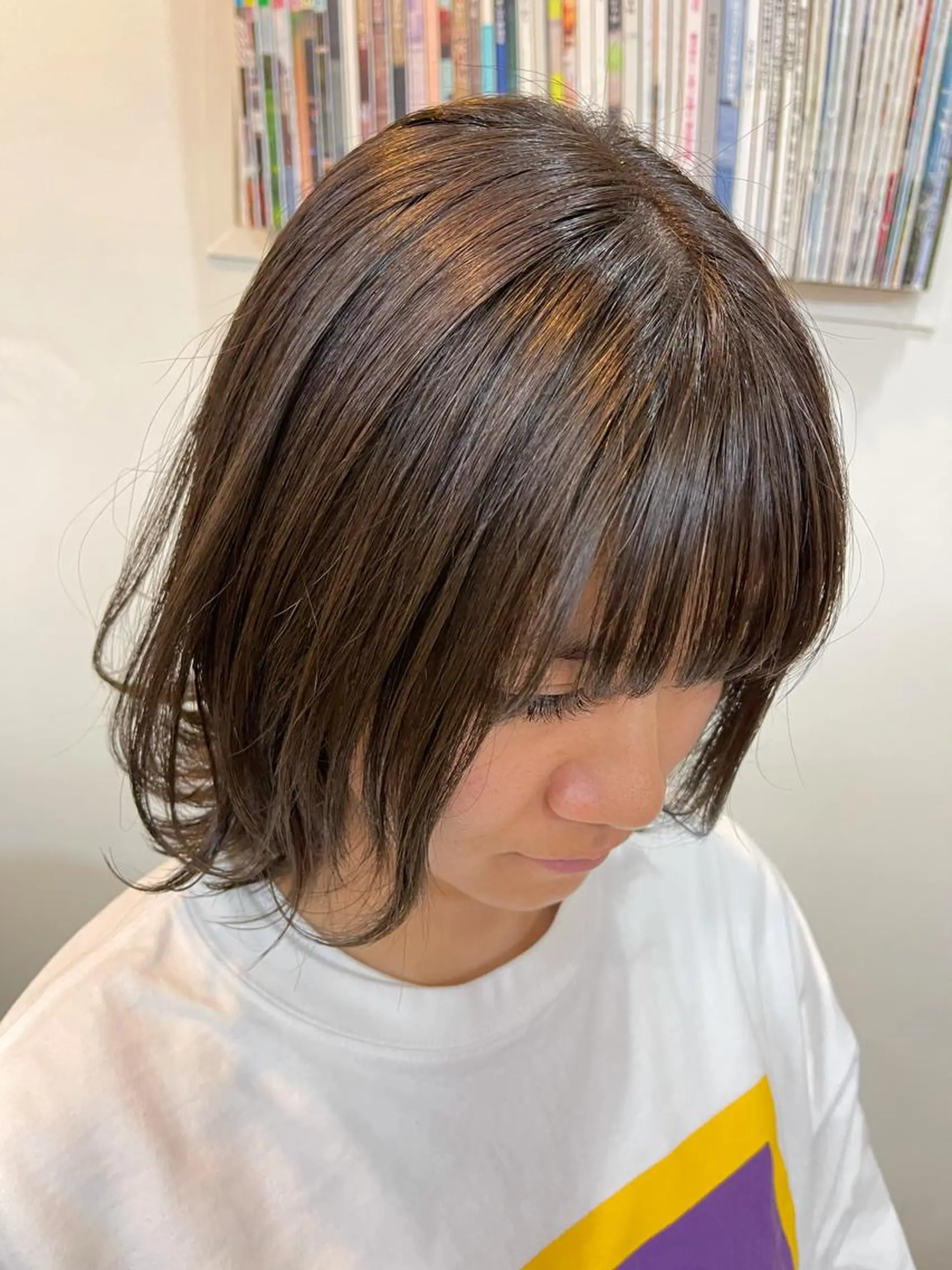 ミディアム カラー ブルーカラー ブルージュ カット ヘアカラー katsuya hiroのヘアスタイル
