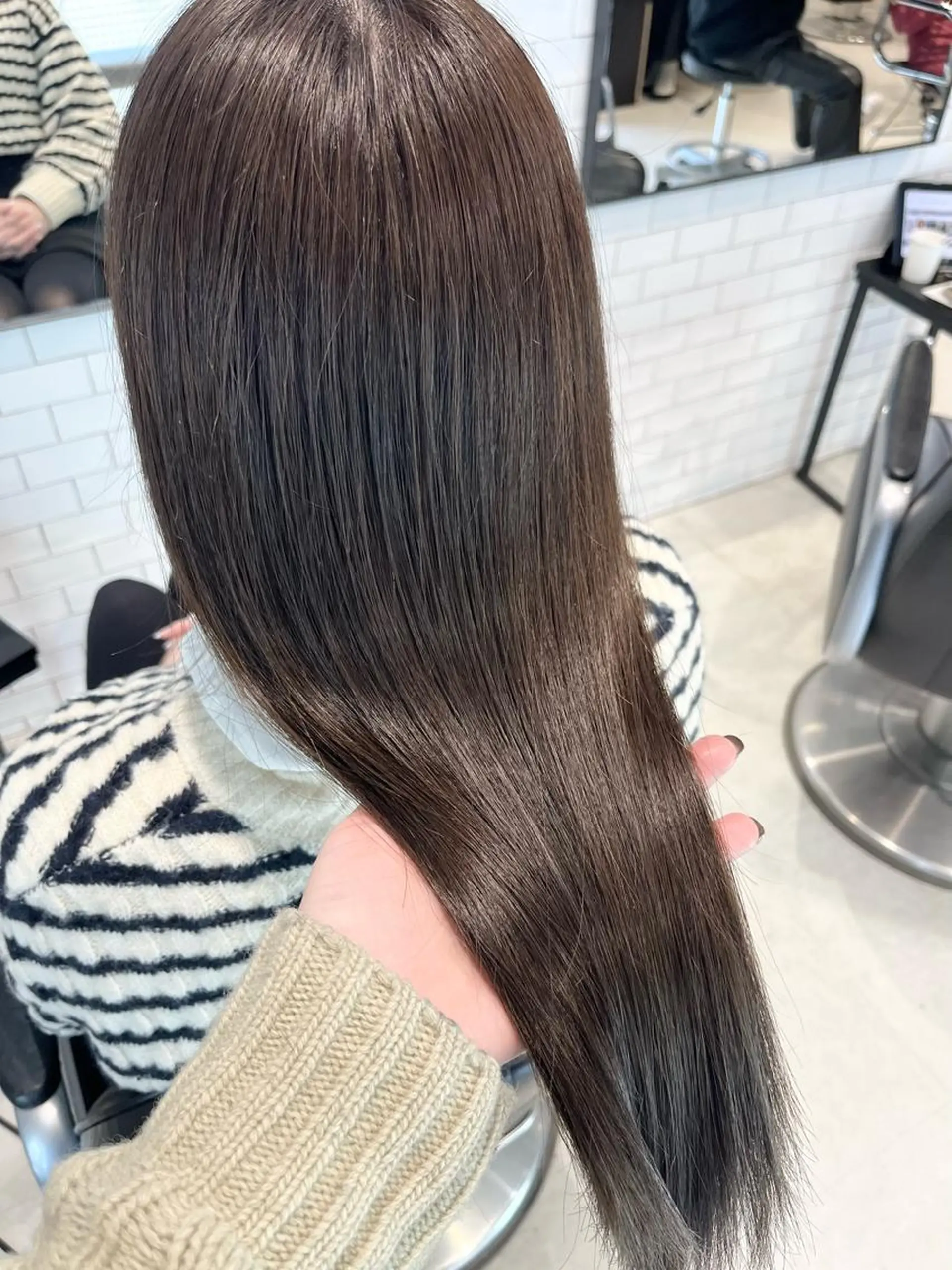 セミロング カラー パーマ ヘアアレンジ トリートメント ヘッドスパ ヘアセット 透明感/オリーブ/ グレージュ/YUKAのヘアスタイル