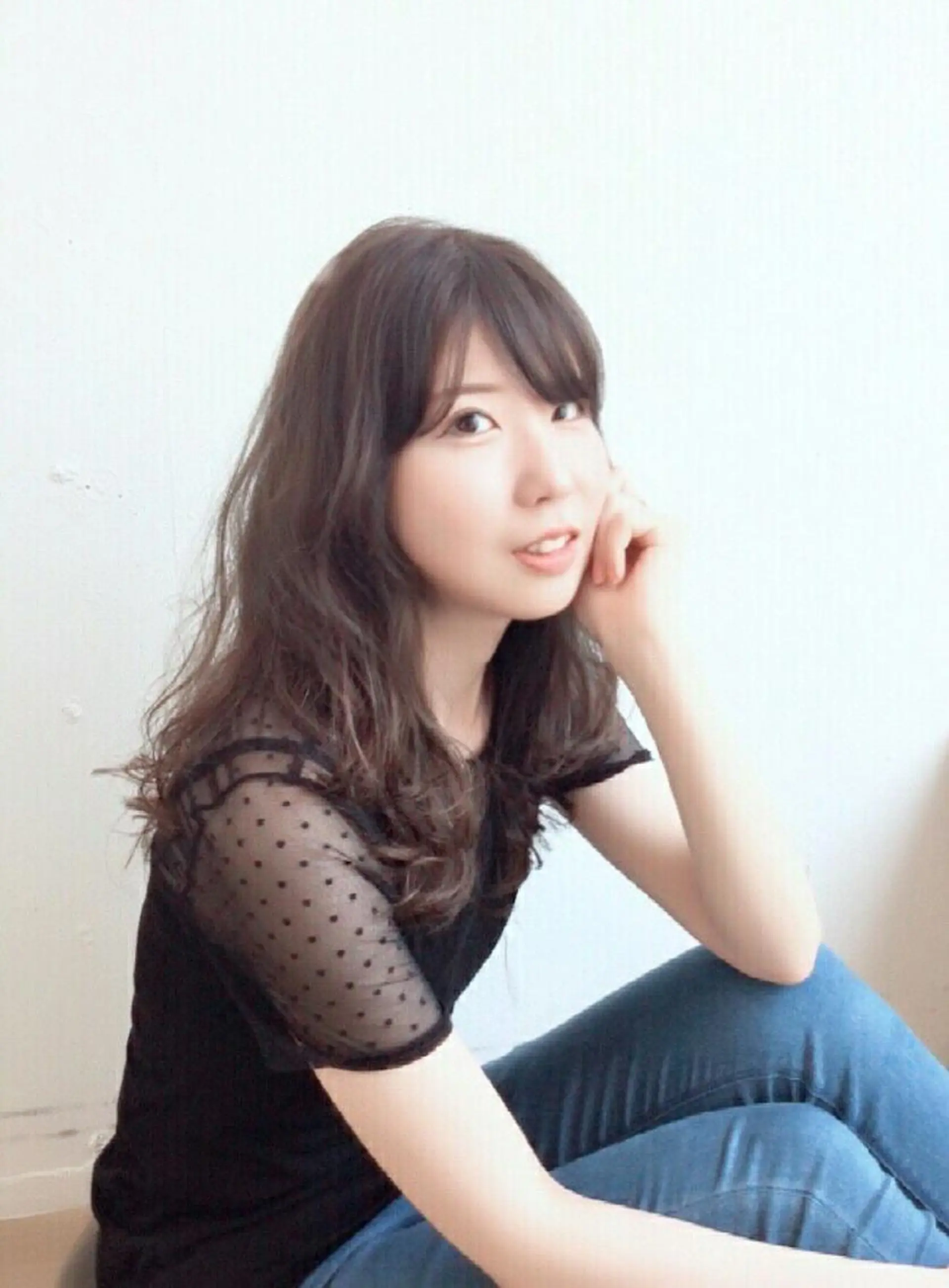 ロング カラー パーマ ベージュカラー フォギーベージュ 山形 光輪子のヘアスタイル